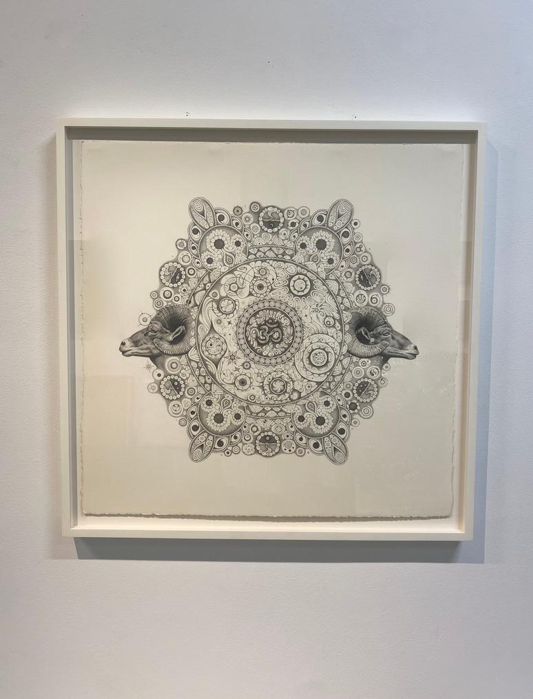 Schneeflocken 154 Inward Harmony, Mandala-Zeichnung, Natur, Widderkopf, OM, – Art von Michiyo Ihara