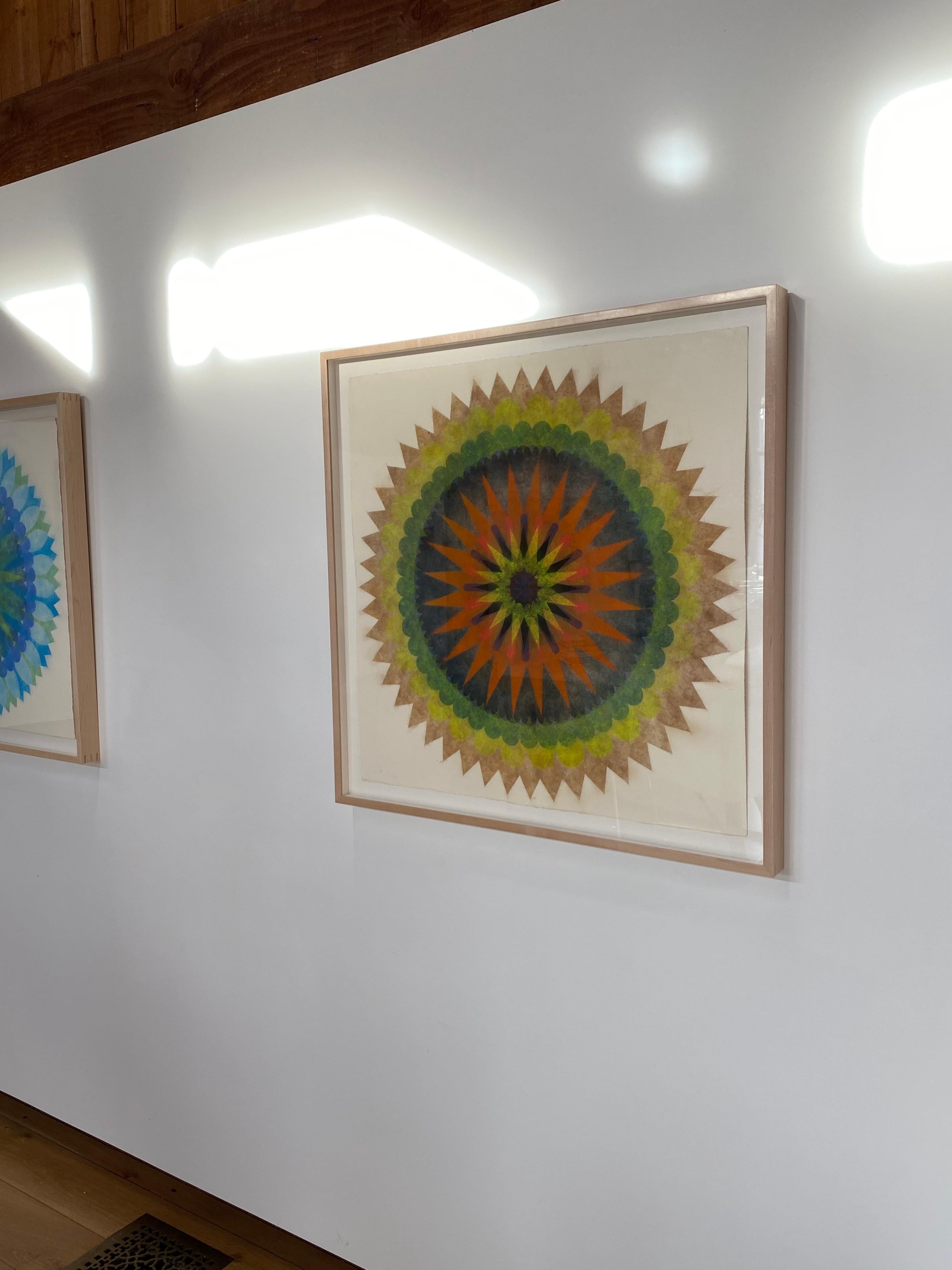 Poptic Five - Disegno contemporaneo Mandala di fiori giallo verde arancio, 2020 - Art di Mary Judge