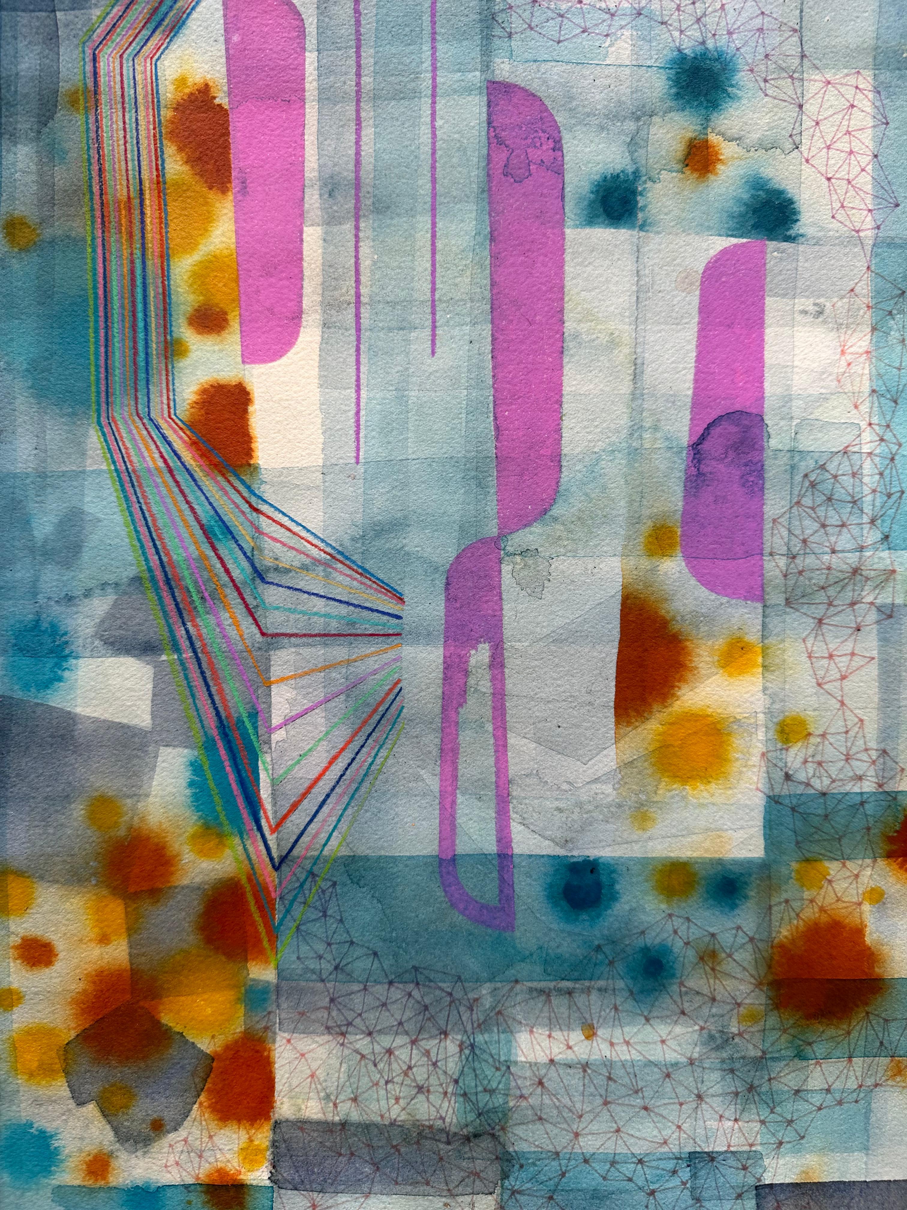In questo quadro astratto contemporaneo realizzato con acquerello e matita colorata su carta, motivi e forme geometriche accuratamente ordinate in viola lavanda e ocra dorata e delicate linee geometriche completano un morbido sfondo grigio-blu.