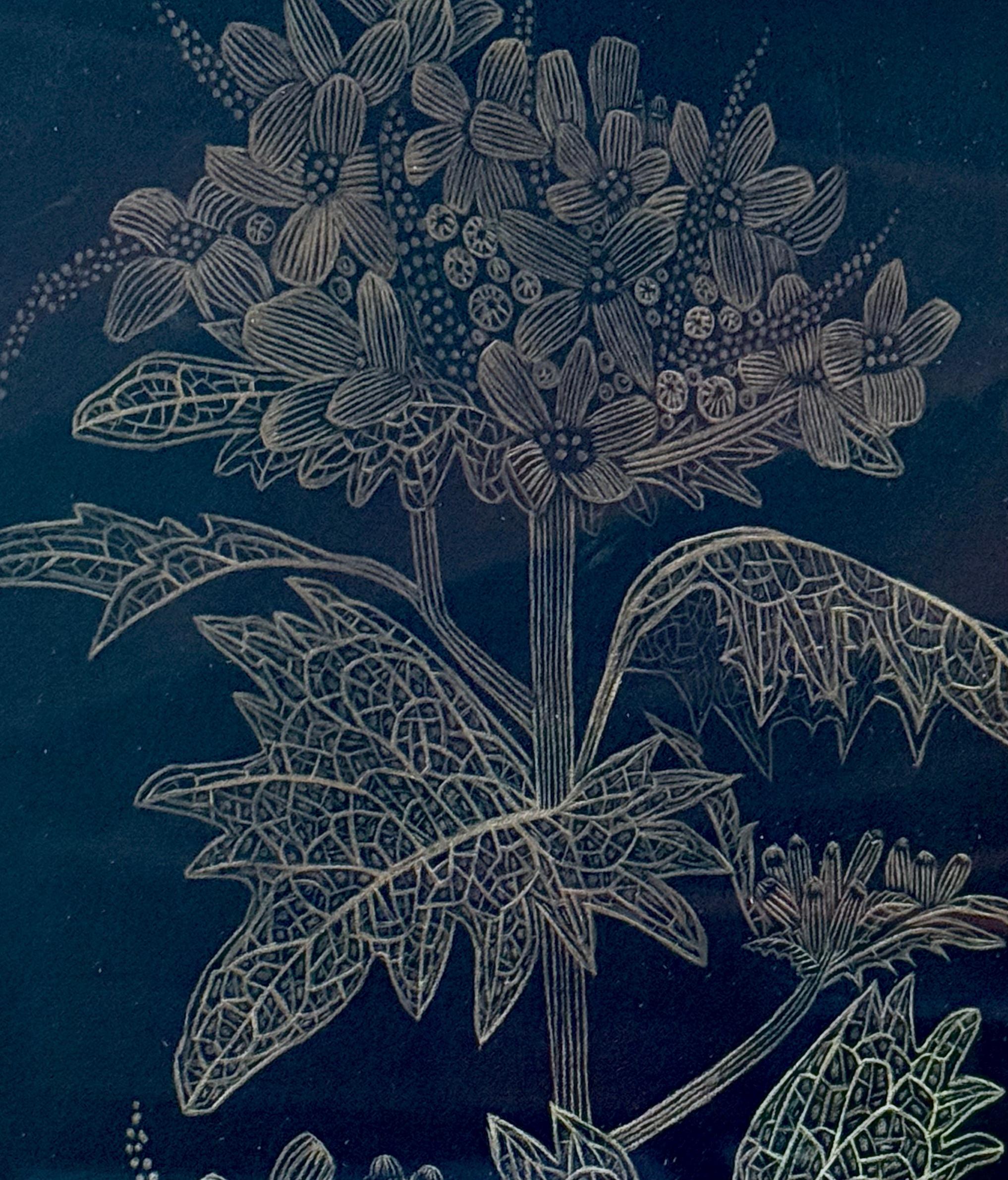 Moutarde à l'ail - Peinture botanique Plante dorée Feuilles noires Tige Bourgeon, 2025 en vente 4