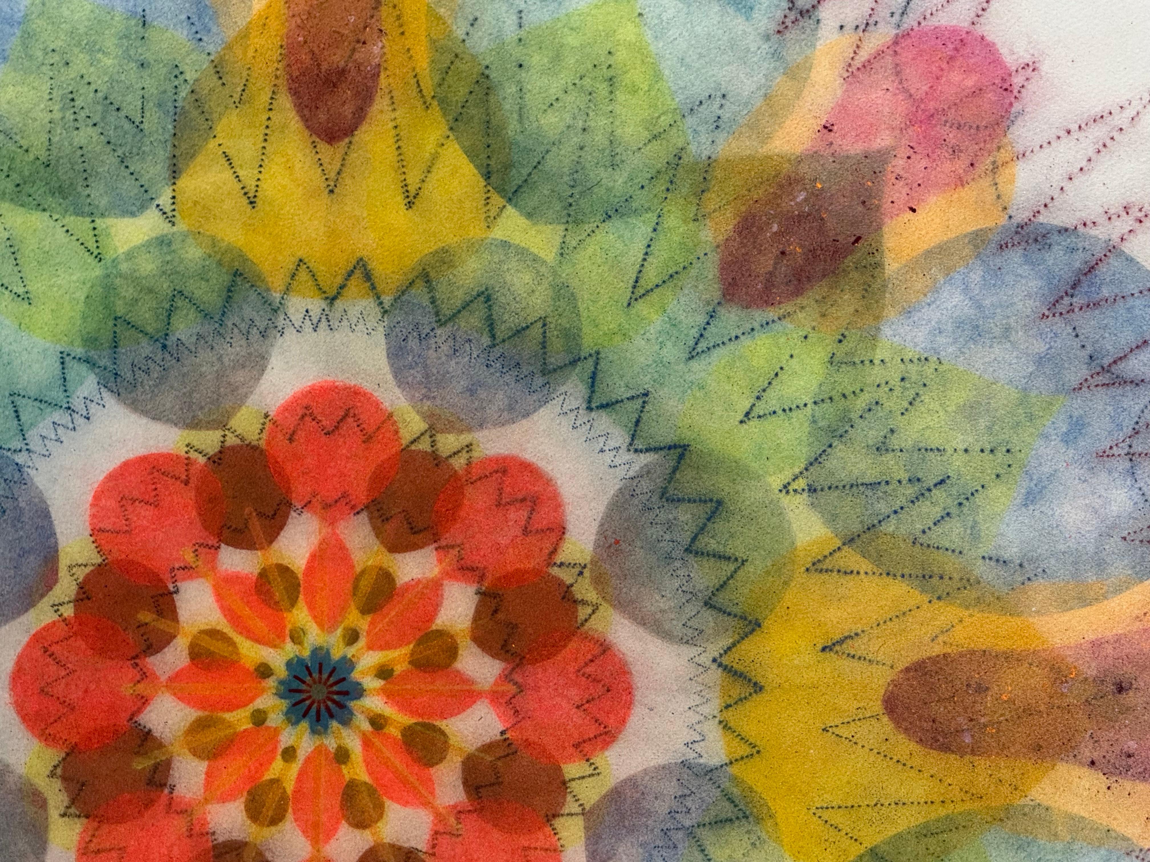 Molinete Cinco - Rojo Azul Verde Amarillo Mandala Floral Geométrico, 2023 - Abstract Drawing Beige de Mary Judge