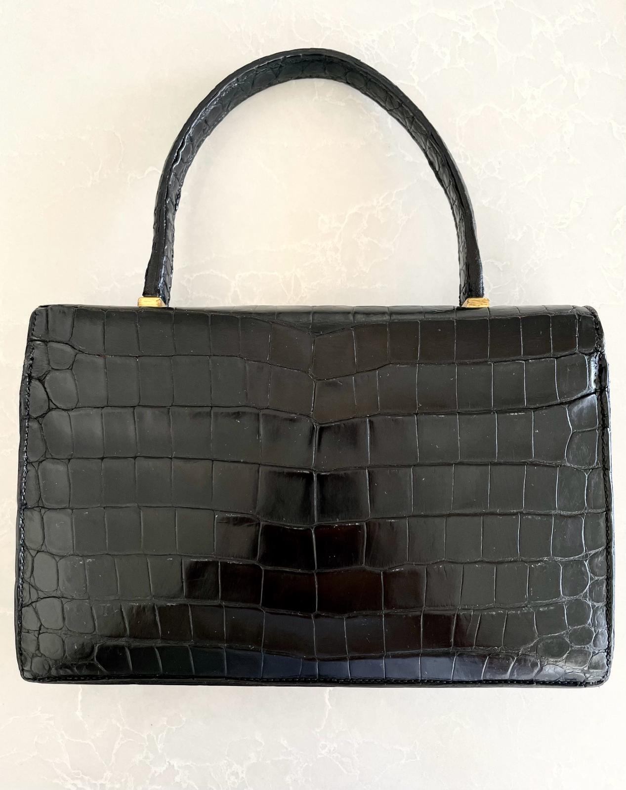 Vintage Hermes 
Flap Bag
Shiny black Porosus
Piano Crocodile Black Leather
1963
Claf leather lining
