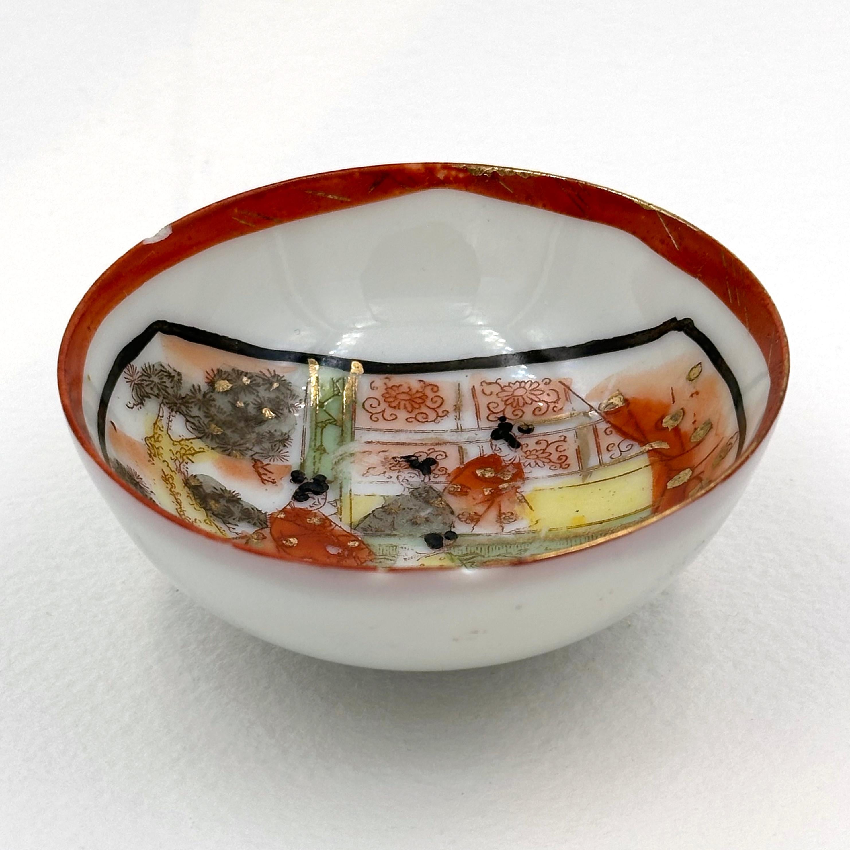Hand-painted Japanese Sake Bowl For Sale 1