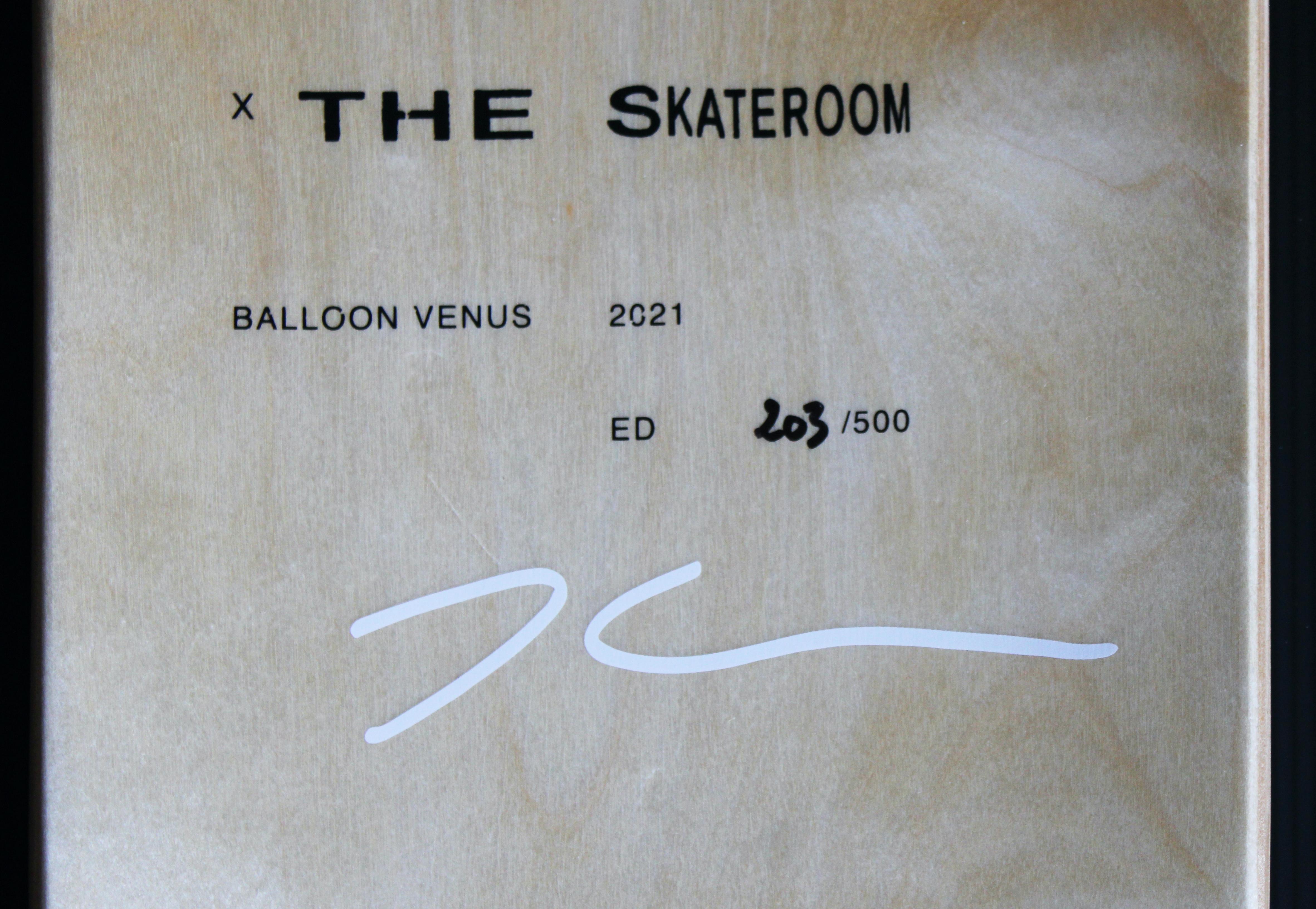 BALLOON VENUS
2021
Print on two skateboards, multiple 203/500 
cm 80 x 20 eachone
Signed, titled, dated and multiple number on the reverse: Jeff Koons / The Skateroom / Balloon Venus 2021 / ED. 203/500
Certificate of authenticity The Stateroom, with