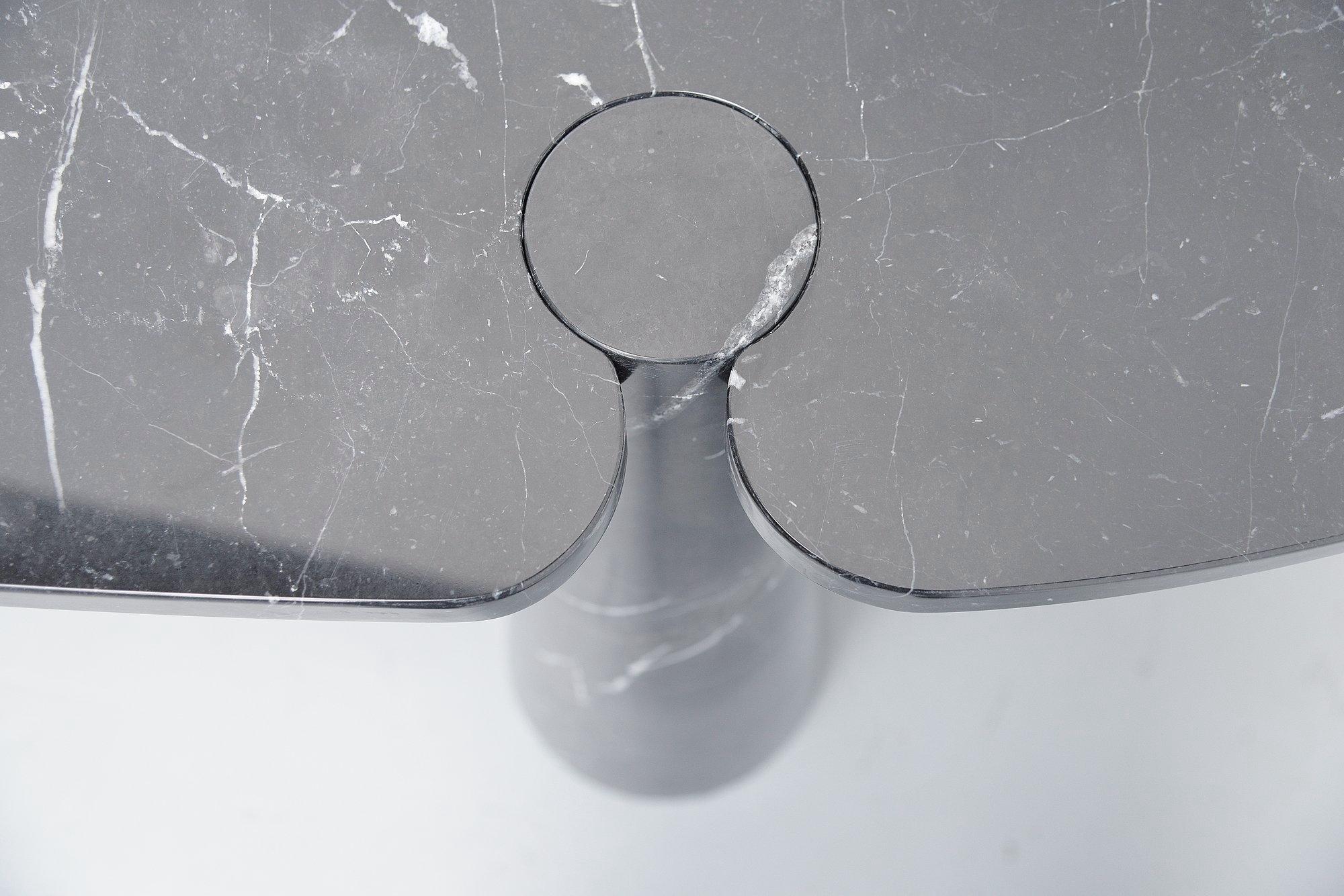 The spectacular ‘Eros’ console table was designed by Angelo Mangiarotti and manufactured by Skipper, Italy, in 1971. This console table is made of black marquina marble and has beautiful white veins in the black marble. This console table comes from