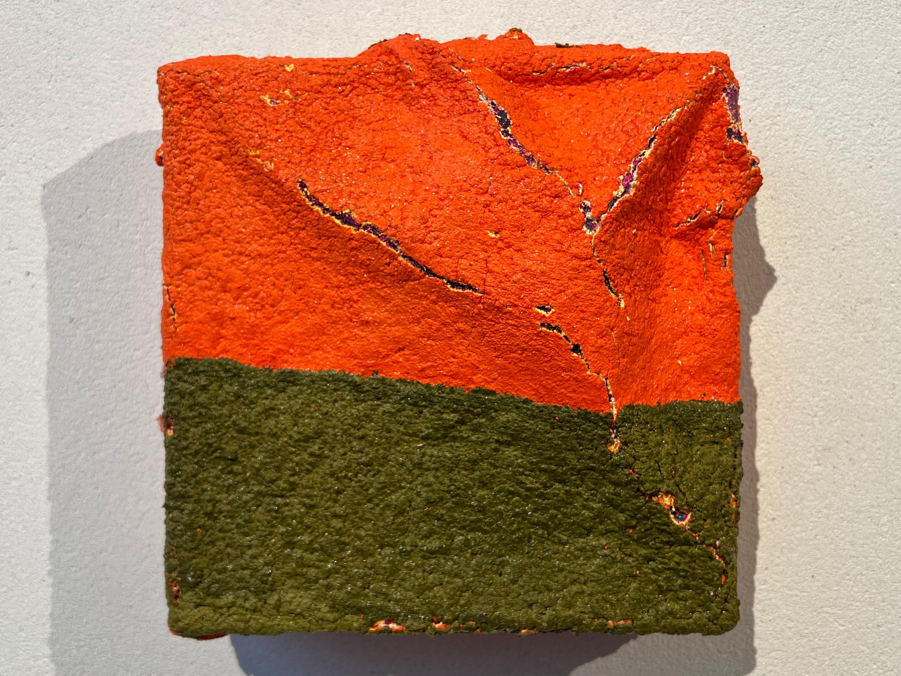 A new form of painting, Rothko in three dimensions, with folds in the canvaswood - Art by Ruth Vidal