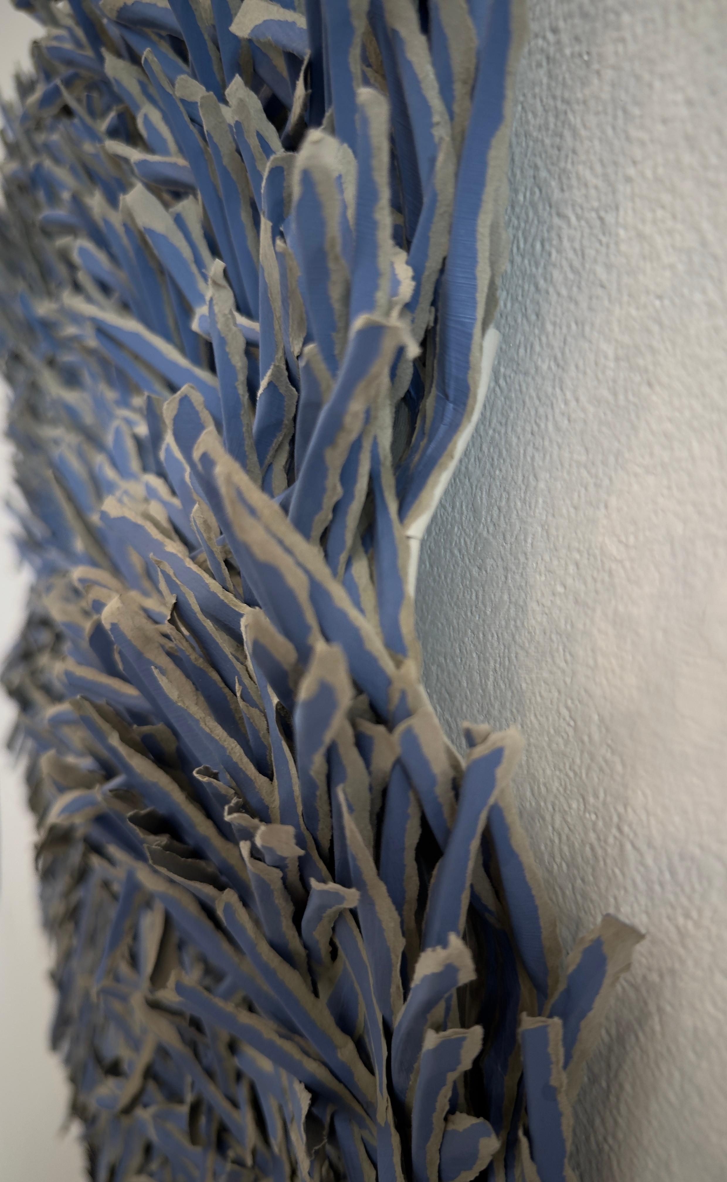 Abstraktes Texturpapier-Kunstwerk in Blau, 2025 im Angebot 11