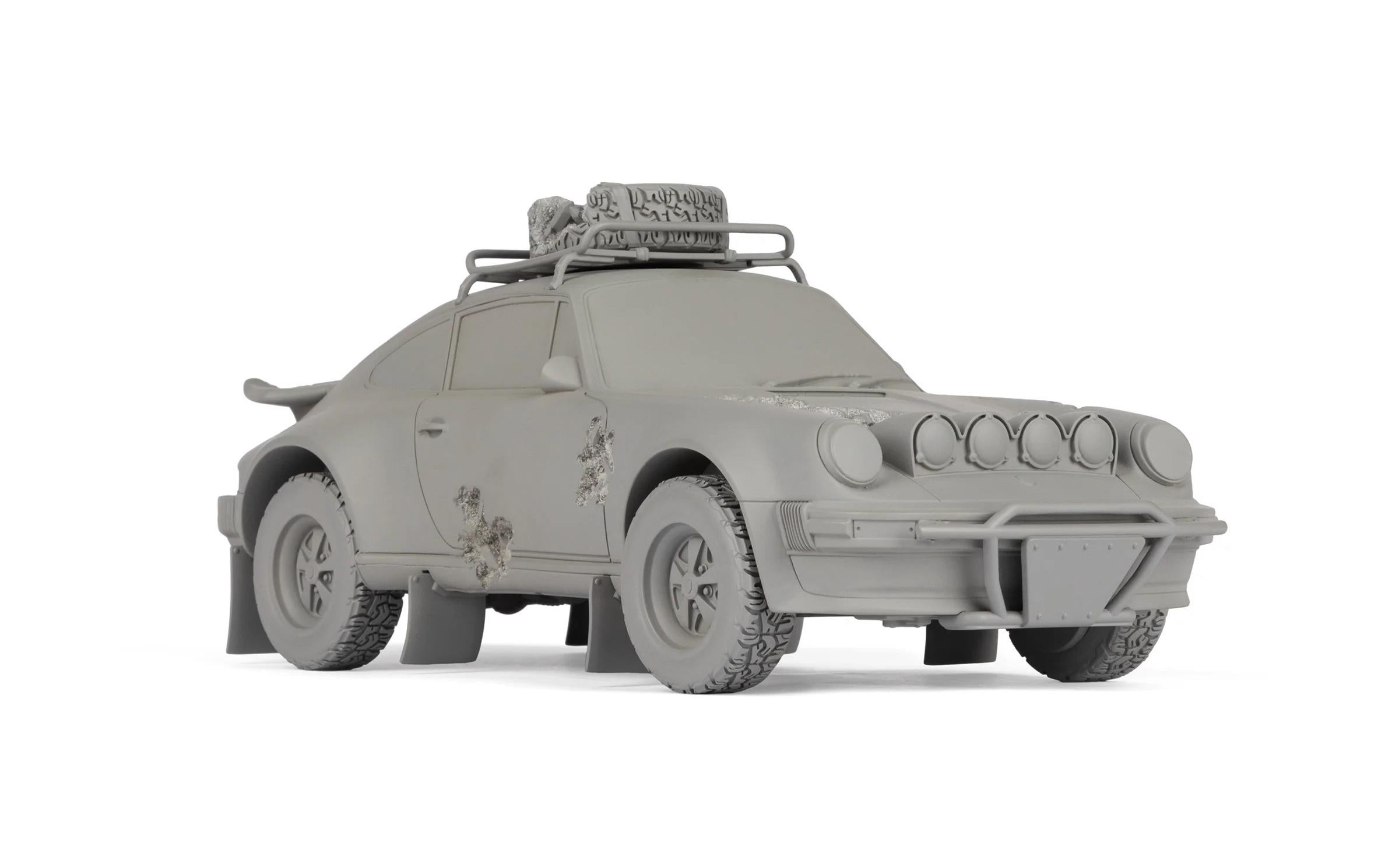 Erodierte Safari – Art von Daniel Arsham