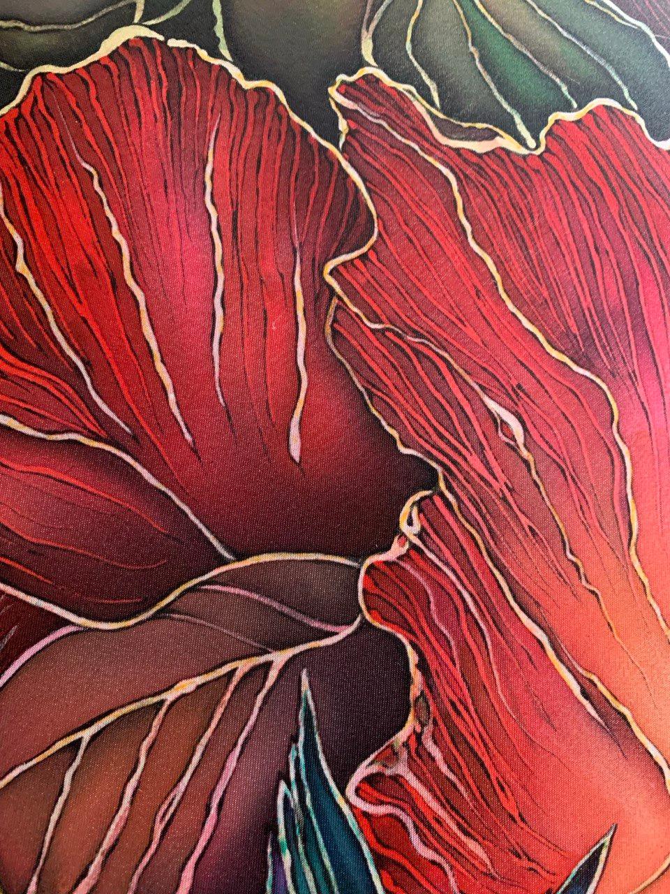 Bird and Hibiscus Batik froid en vente 2