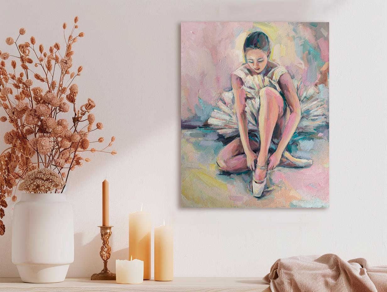 
Cette peinture captivante représente une jeune ballerine qui ajuste délicatement ses pointes. Vêtue d'un tutu de ballet, elle respire la grâce et la discipline. Les couleurs douces et les coups de pinceau raffinés évoquent un sentiment d'innocence