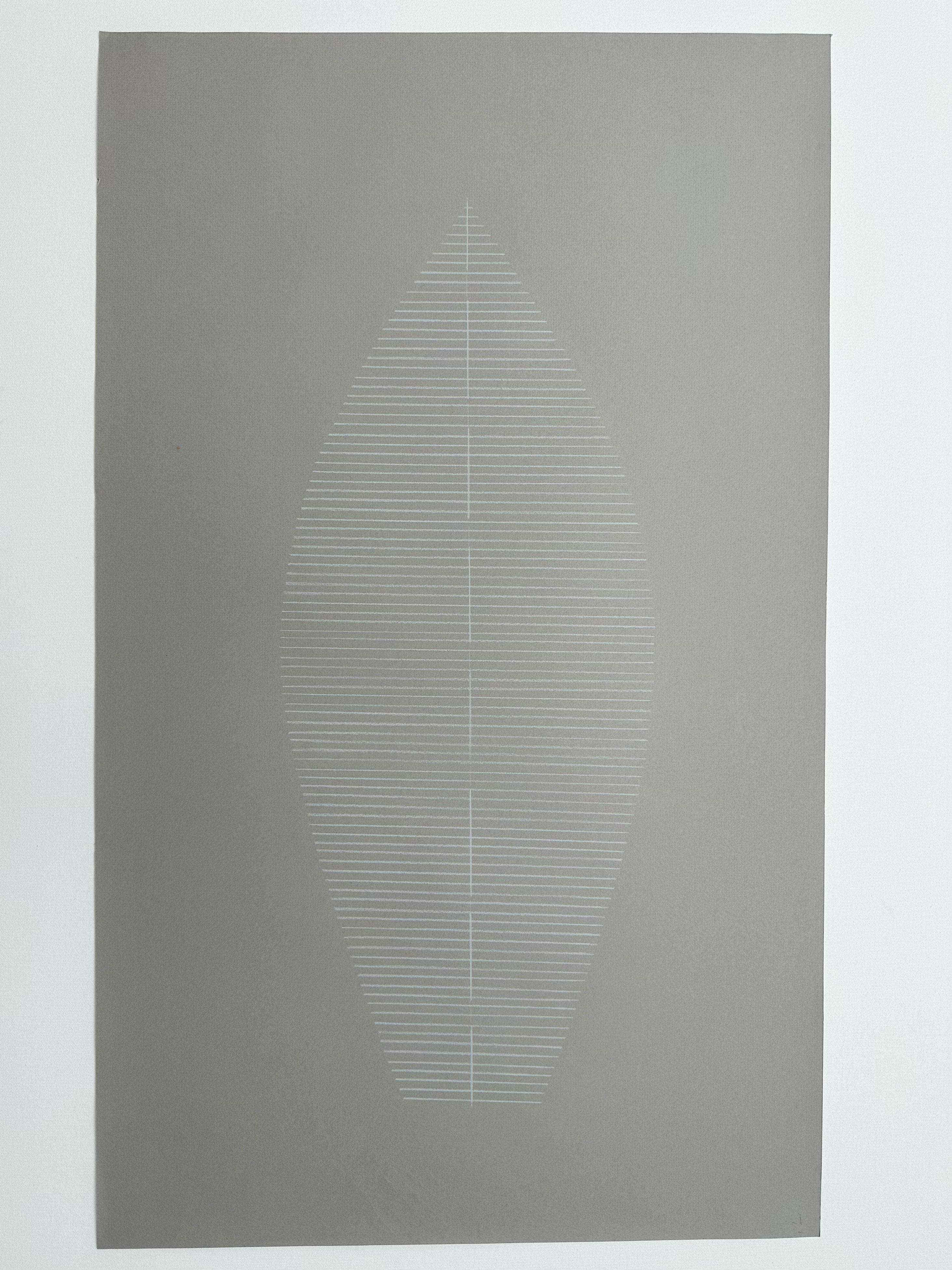 „Gore Light Cool Grey“ Buntes Bleistift auf Papier, Wabi-sabi, natürliches, neutrales Blatt (Grau), Abstract Drawing, von Amanda Andersen