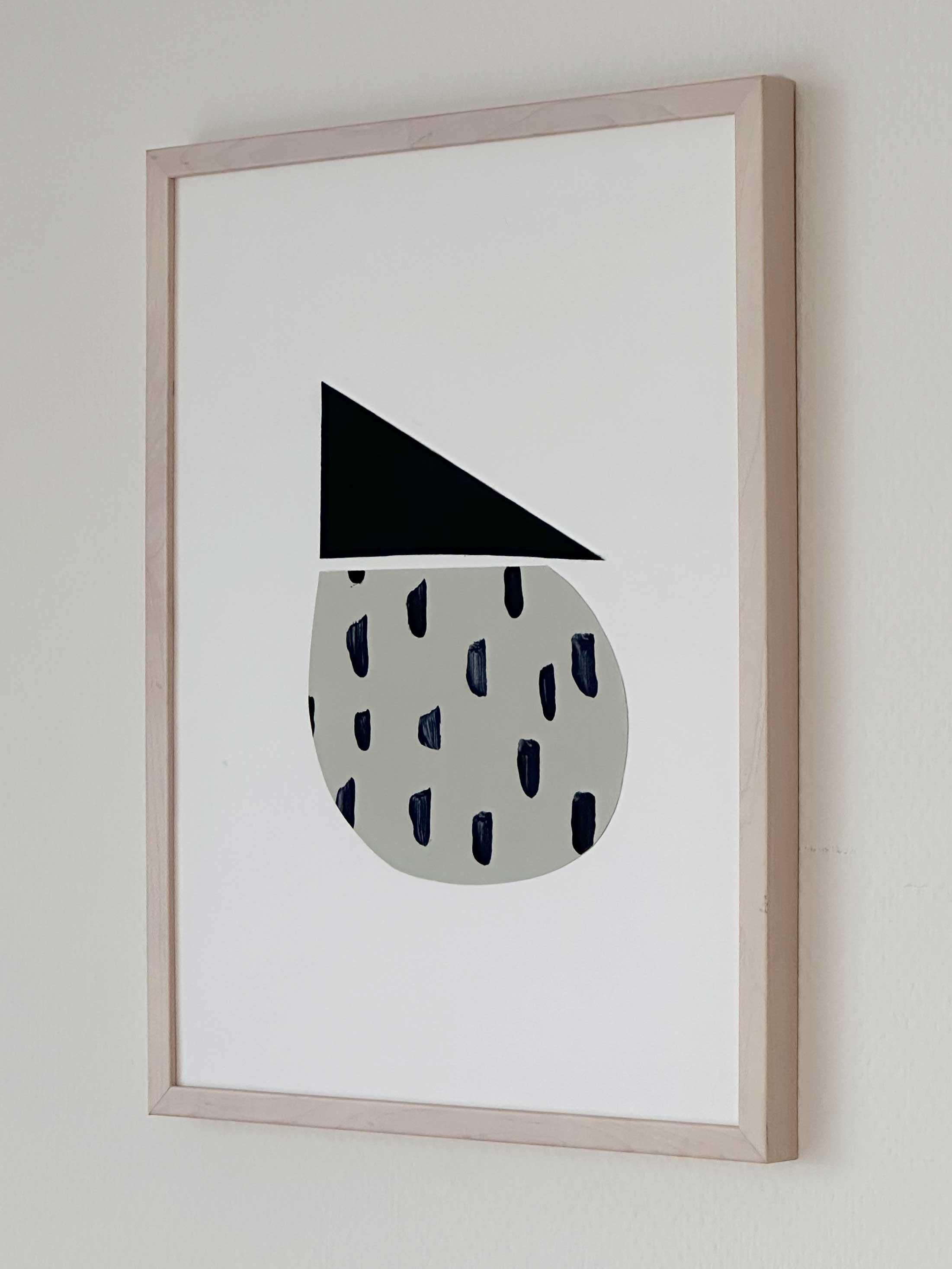 Collage sur papier polkadots bleu foncé beige asymétrie géométrique abstraite moderne  - Gris Abstract Drawing par Amanda Andersen