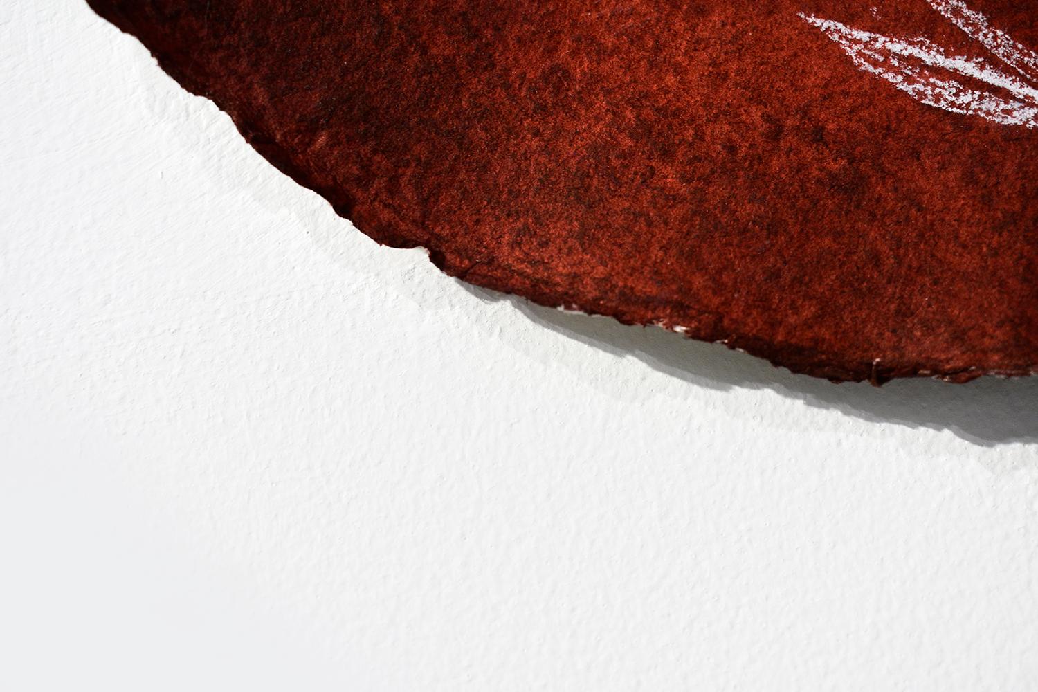 Federaugury (Crimson-Pastellzeichnungen auf handgefertigtem Papier von Kahn & Selesnick) (Zeitgenössisch), Art, von Nicholas Kahn & Richard Selesnick