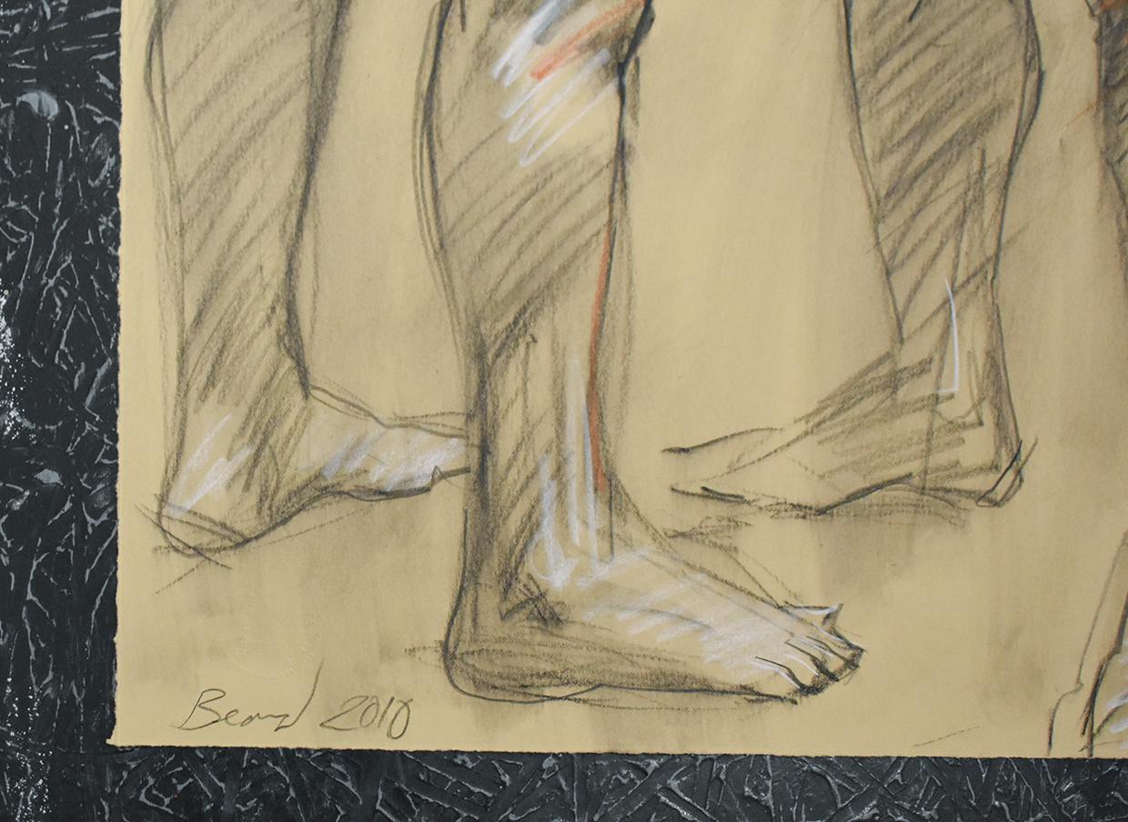 Mark Beard 054 (D'un dessin figuratif au fusain de deux nus masculins sur papier Arches)  en vente 2