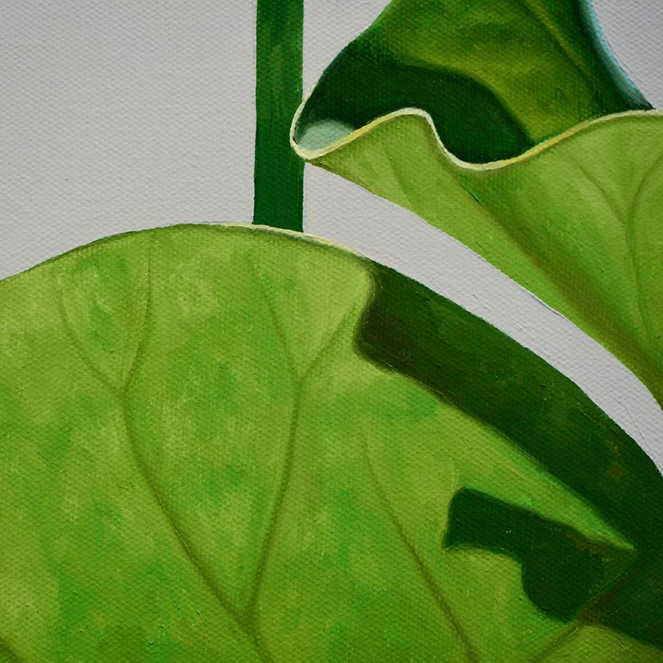 Lotus No. 8 (Natura morta realista con foglie e boccioli di fiori di loto verde) in vendita 3
