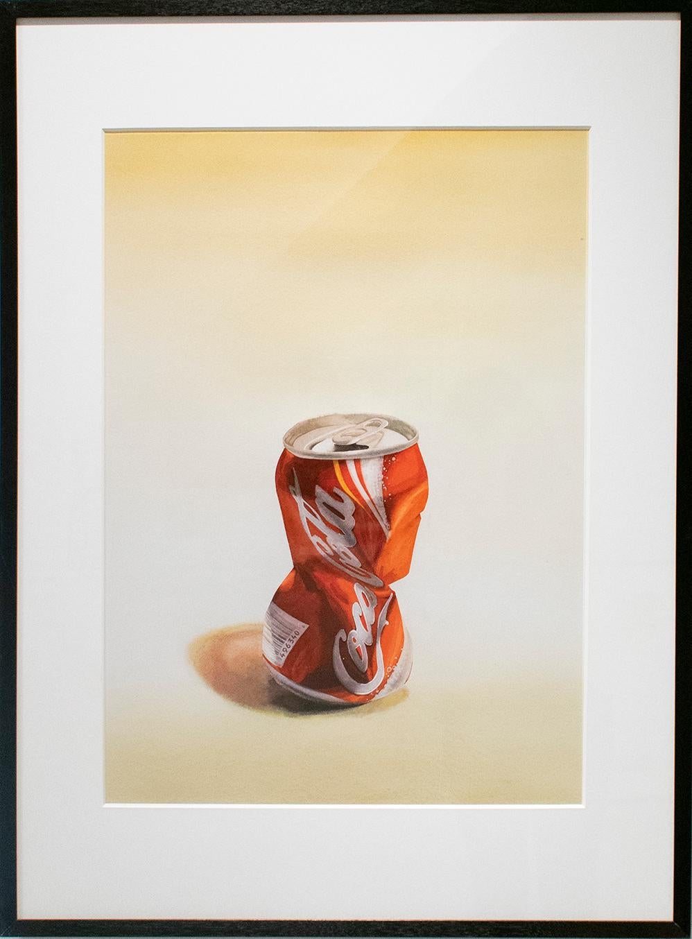Coca Cola (fotorealistisches Aquarell-Pop-Art-Gemälde einer zerkleinerten roten Sodadose)