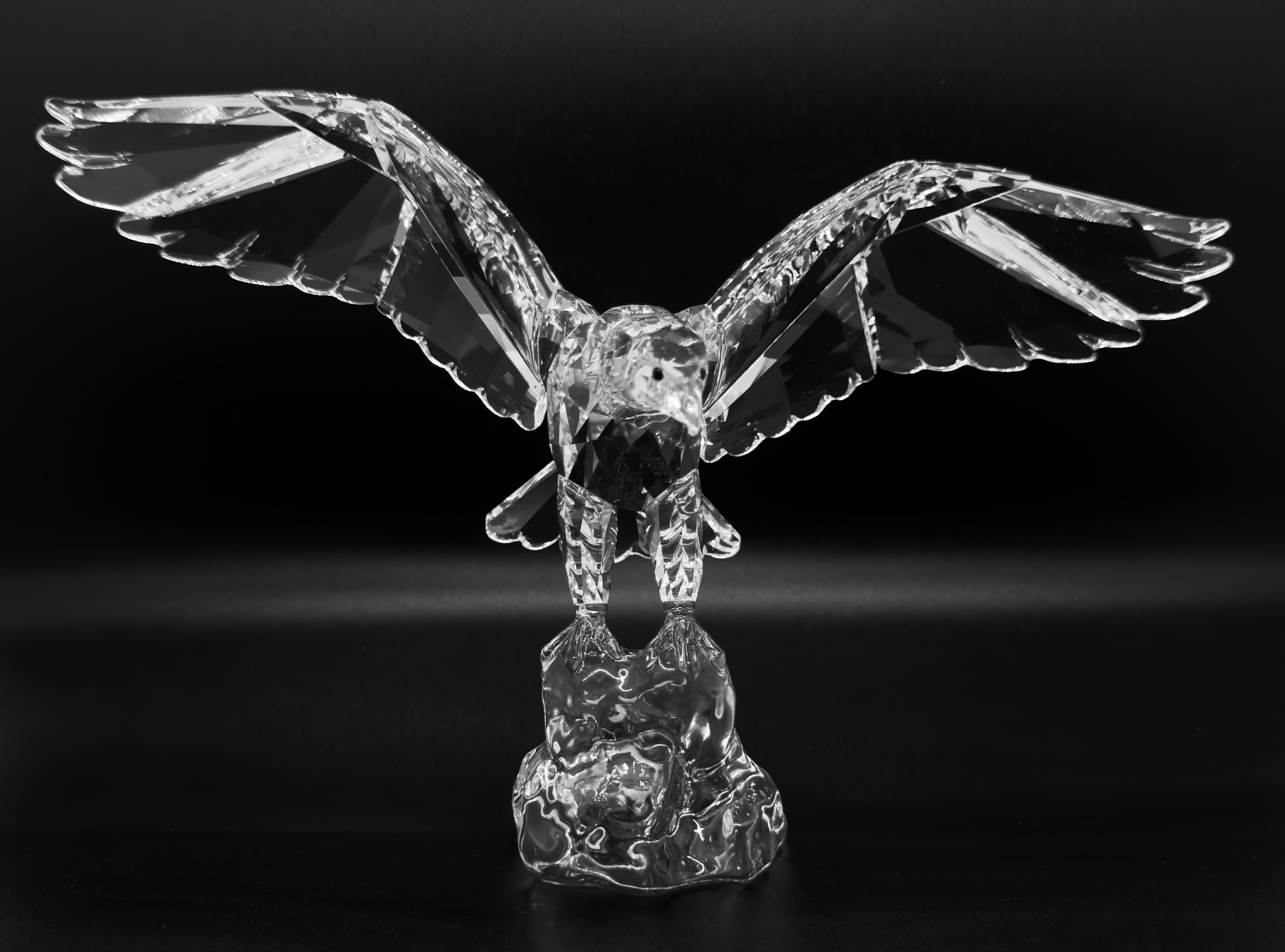 Rare figurine d'aigle en cristal Swarovski d'Anton Hirzinger, restaurée en vente 1