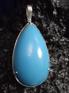 Natural tourquise stone silver pandant with necklace 