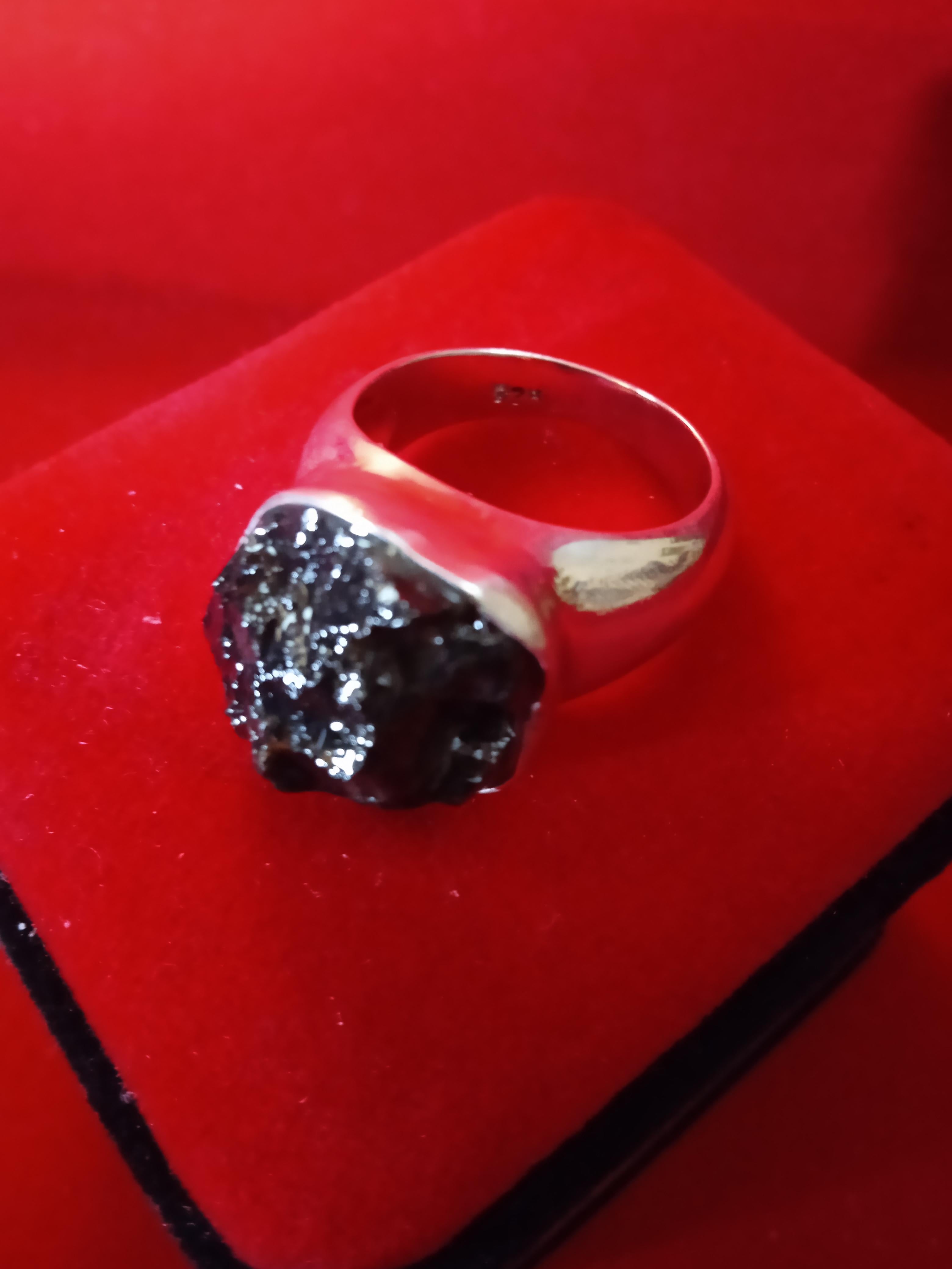 Natural mesosiderite metorite silver ring size 8 weight 9.12 grams brand new in perfect condition 