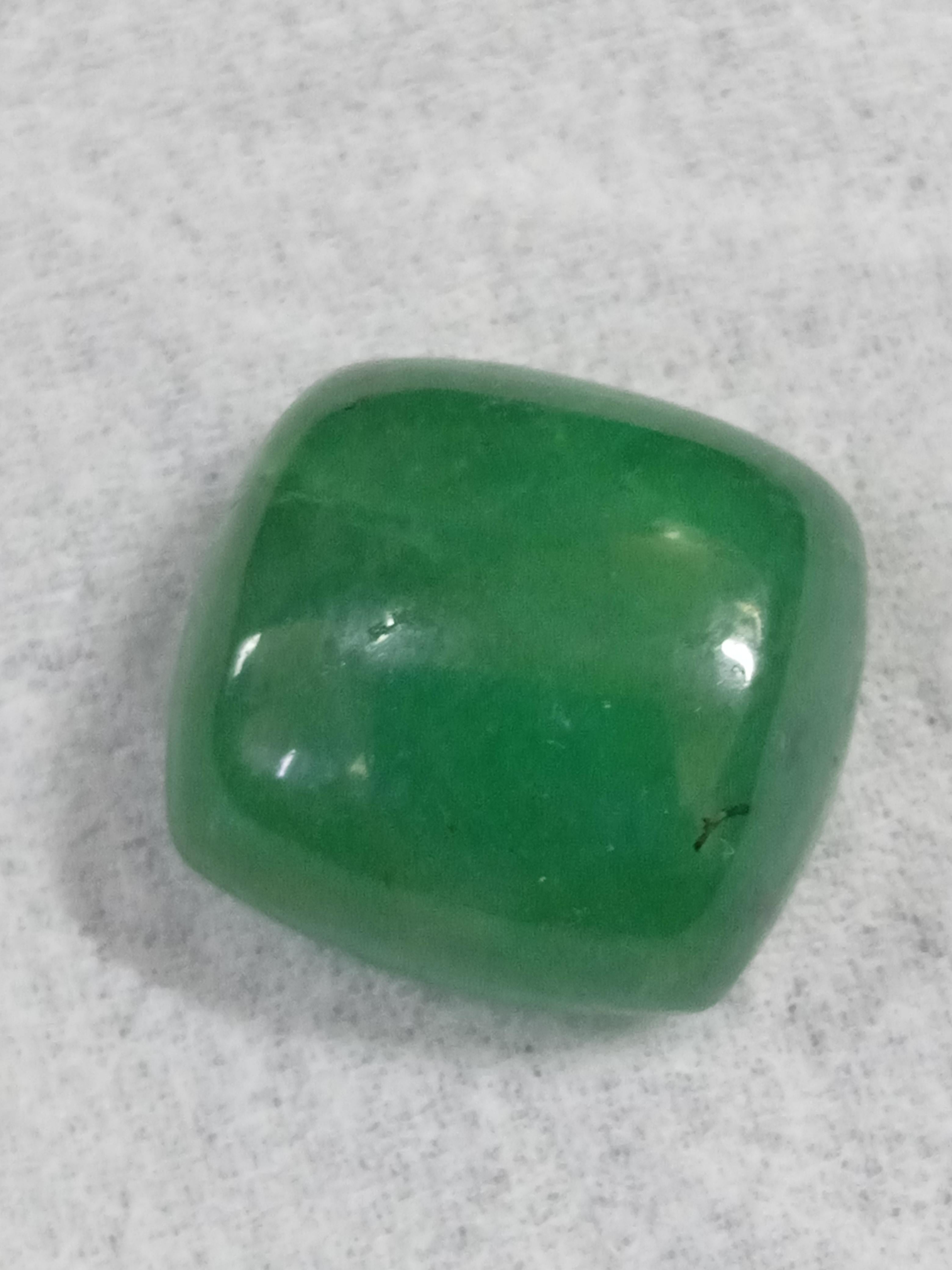 Natural Zambia emerald 10.5 carats For Sale 2