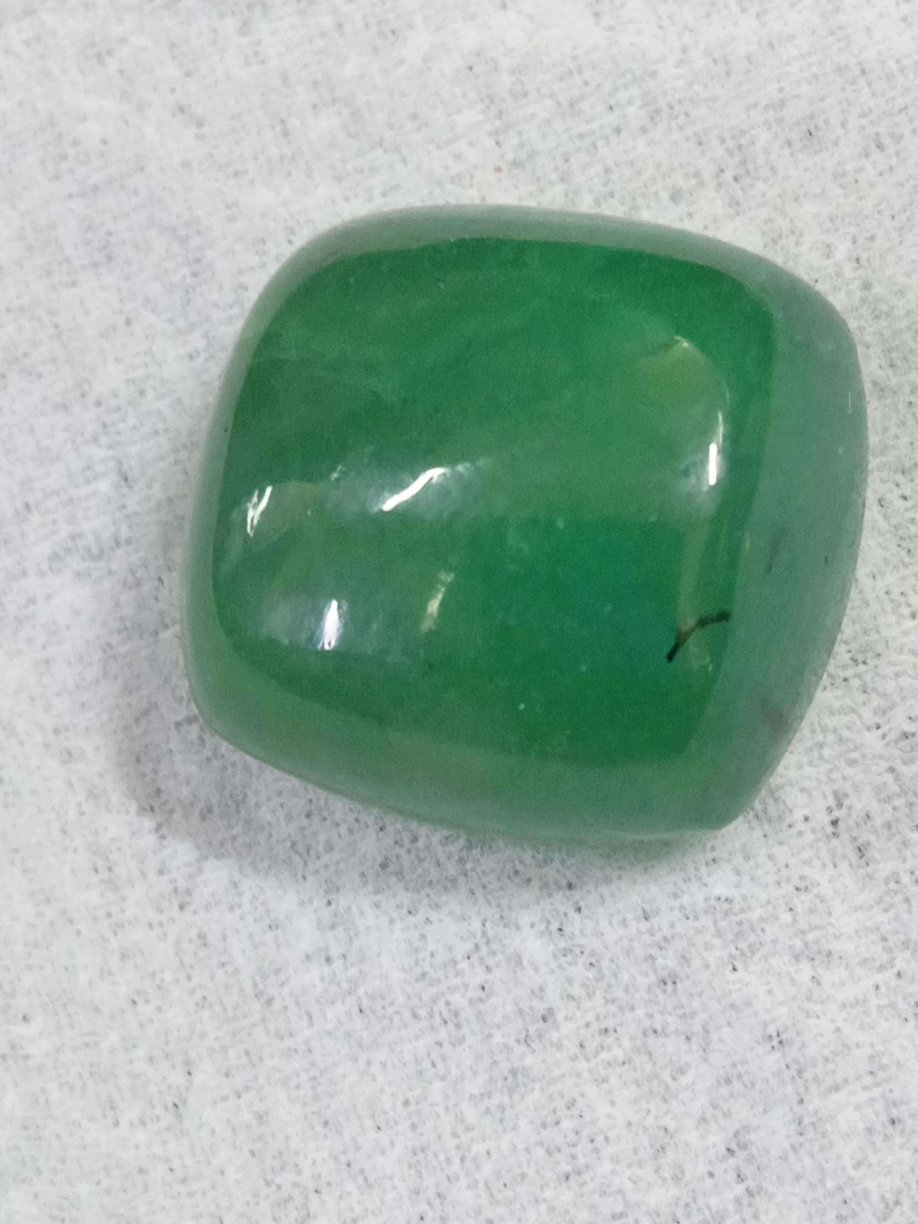 Natural Zambia emerald not treated 10.5 carats in good condition brand new 