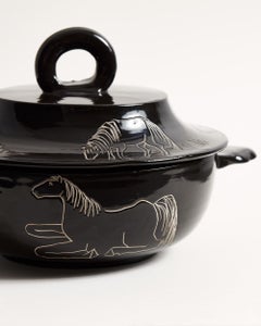 Grand pot couvert - Céramique de l'artiste français de Vallauris du milieu du siècle dernier