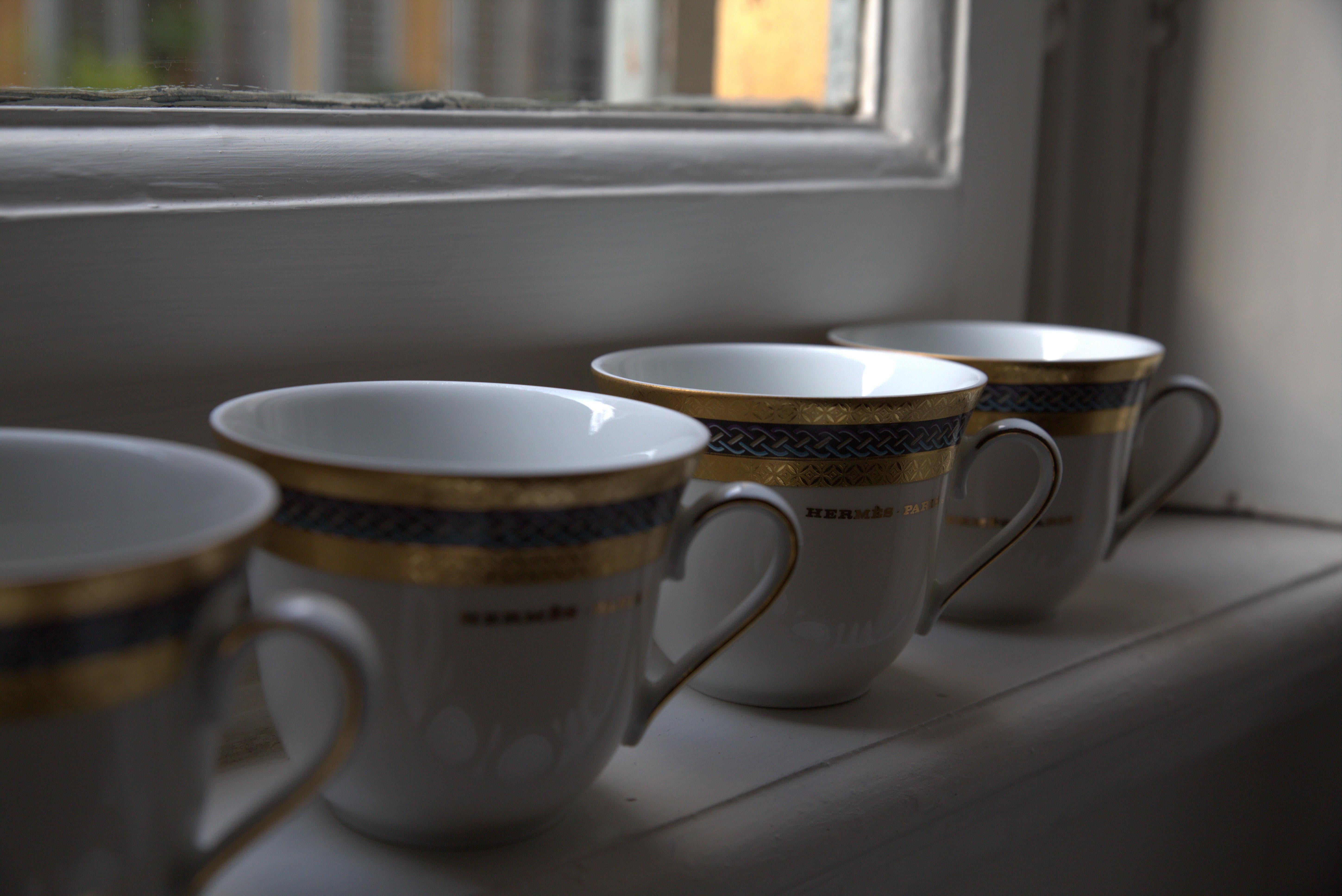 Set of 6 cups of coffee - Art by Hermès
