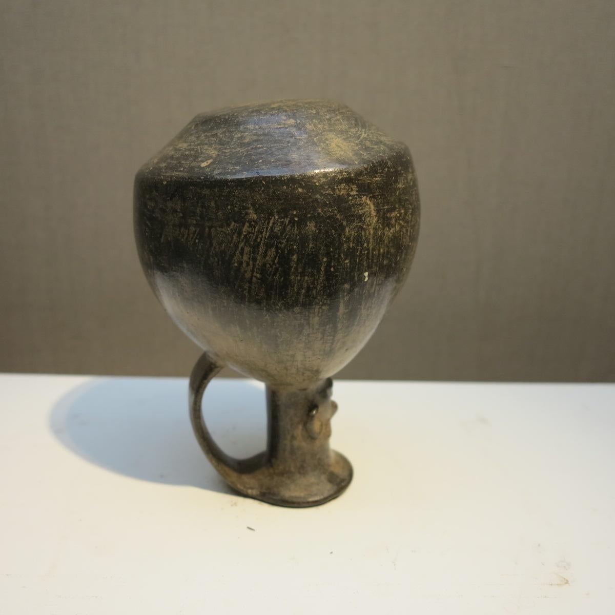 Chimu Peruvian pre-Columbian pottery figural face vessel Peru 2