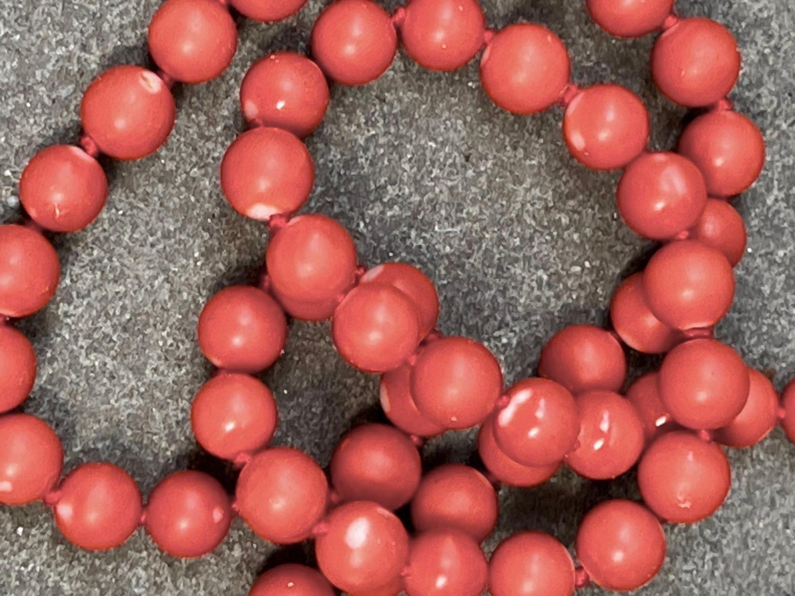 Collana di corallo naturale, metà del XX secolo, con chiusura in argento Art Deco 2