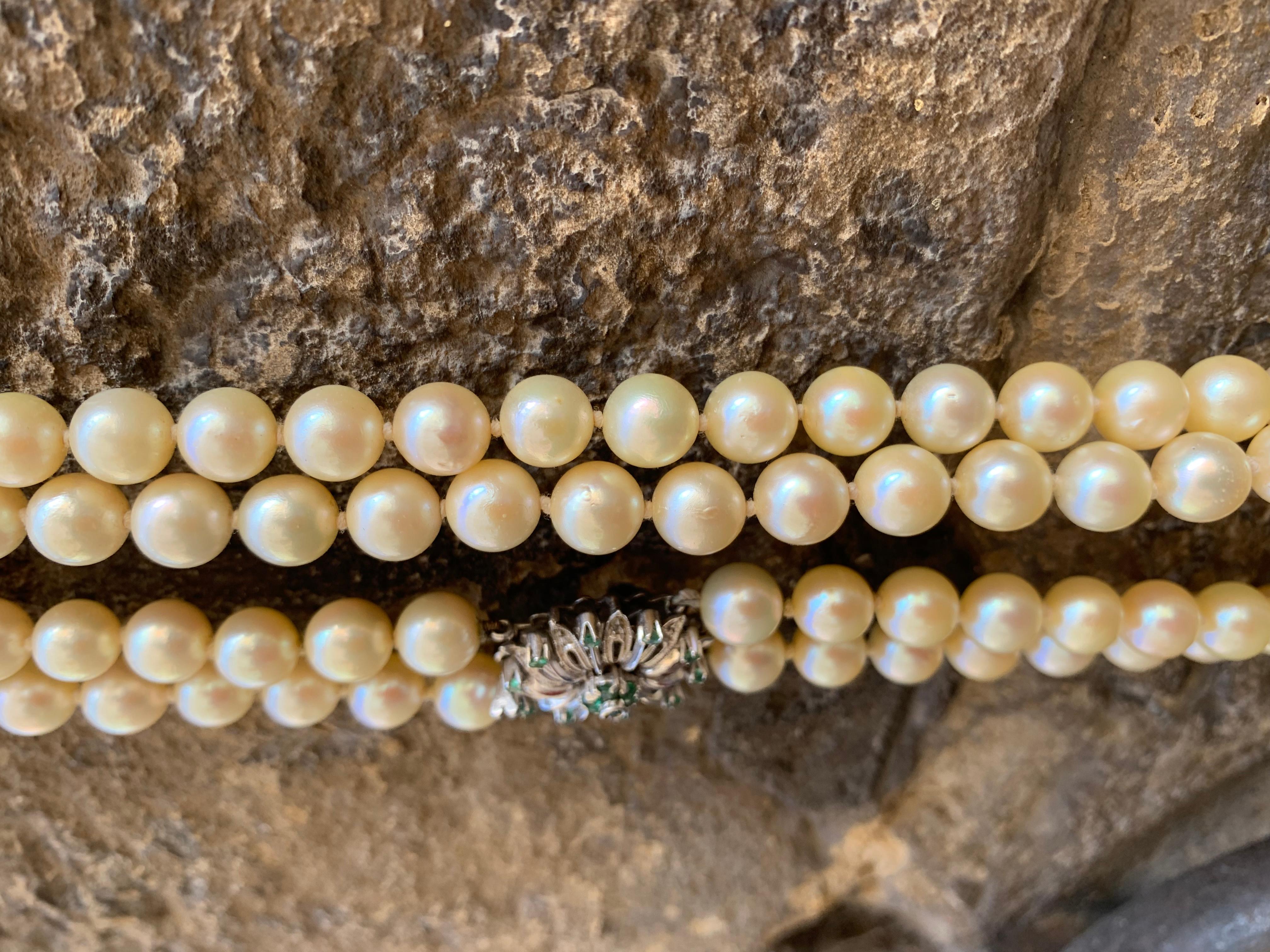 Collana di Perle di Mare cultivate.   Anni 1960. Chiusura in Oro Bianco im Angebot 14
