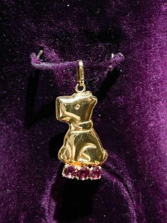 Vintage Italian 18 Carat Yellow Gold Dog Pendant. Circa 1960.