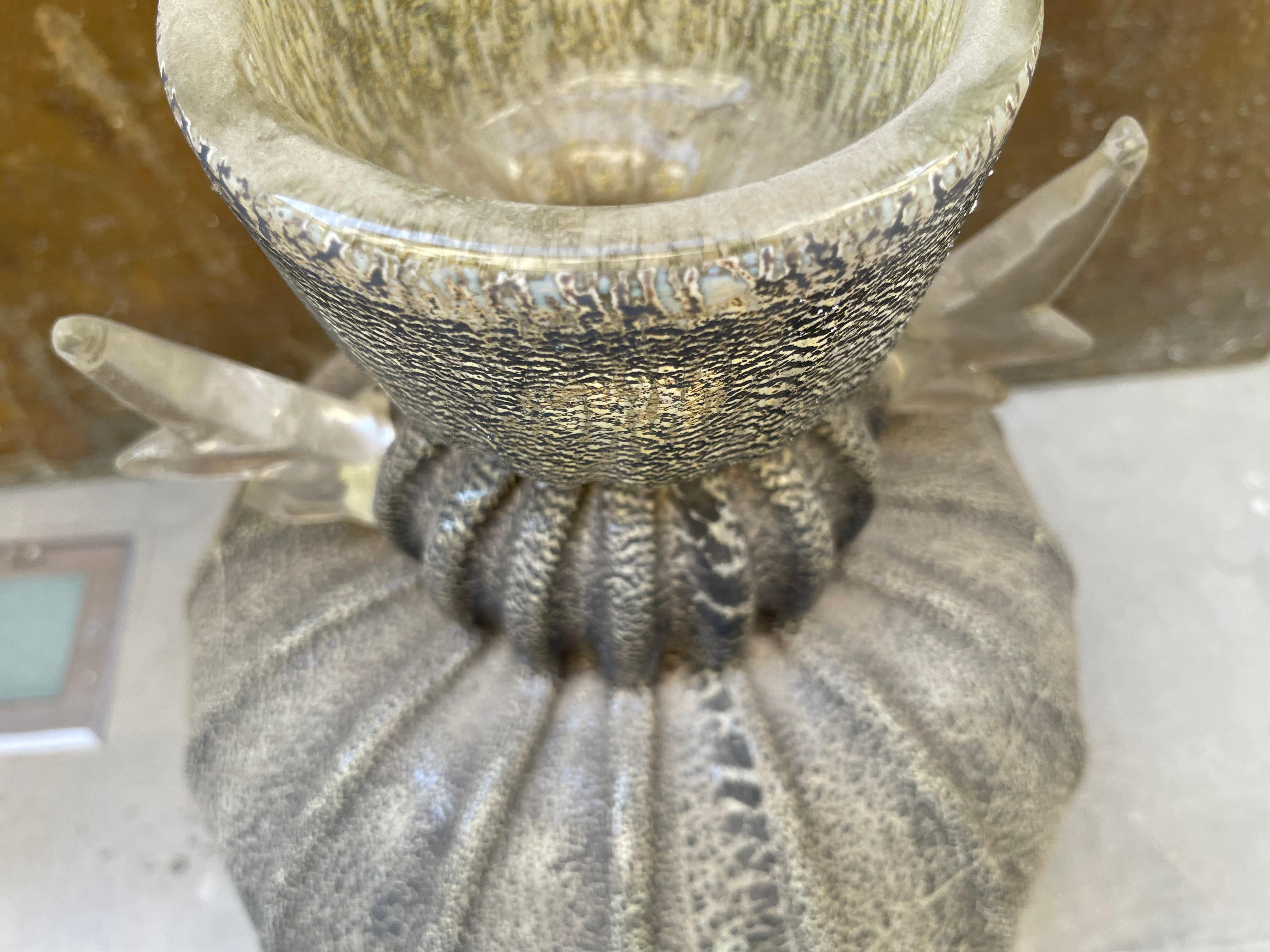 Artistic Iridescent Glass Vase with Leaf-Shaped Handles. Italy, circa 1960-80 For Sale 8