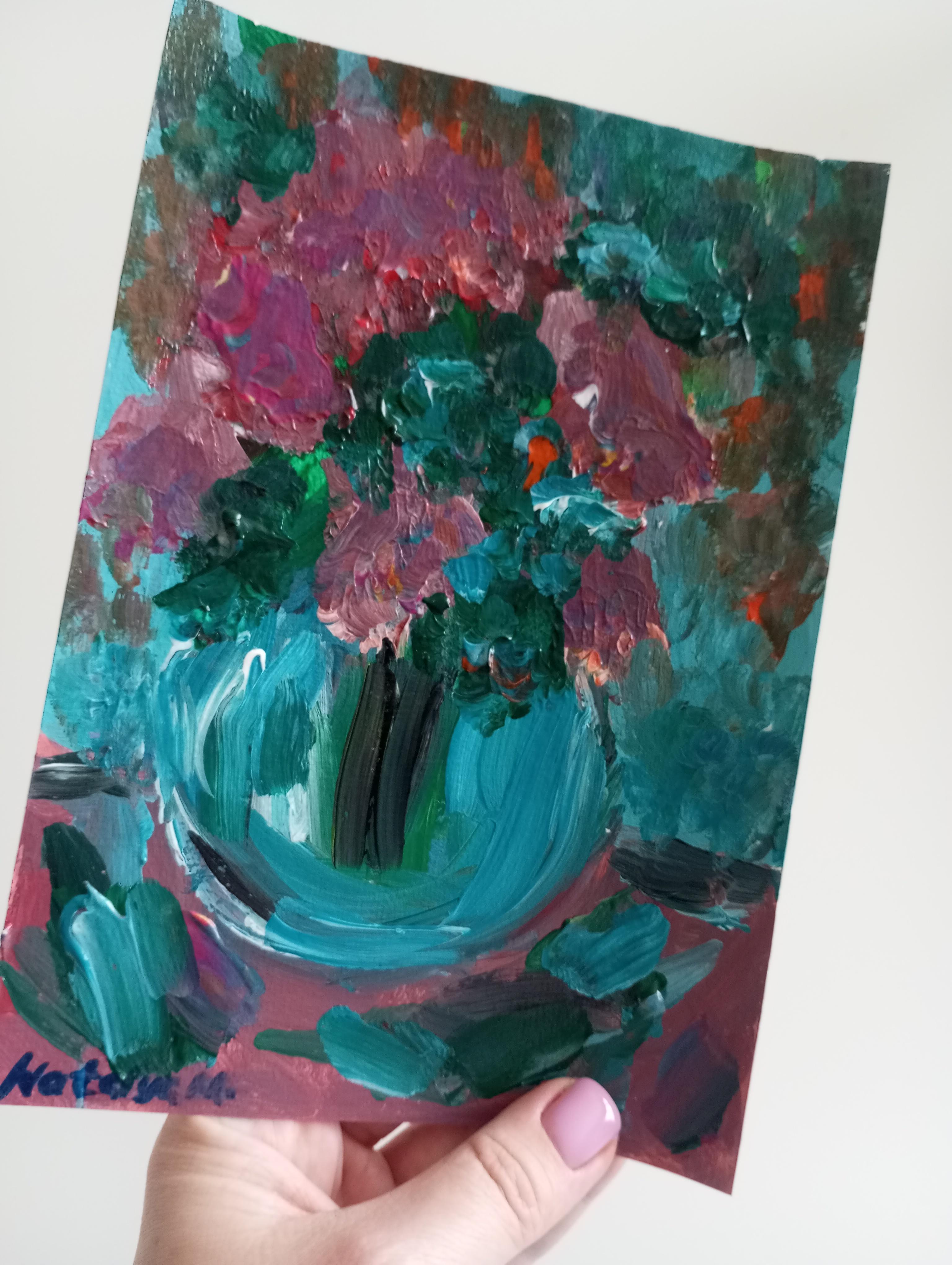 Small contemporary expressive floral painting on paper vase with flowers For Sale 8