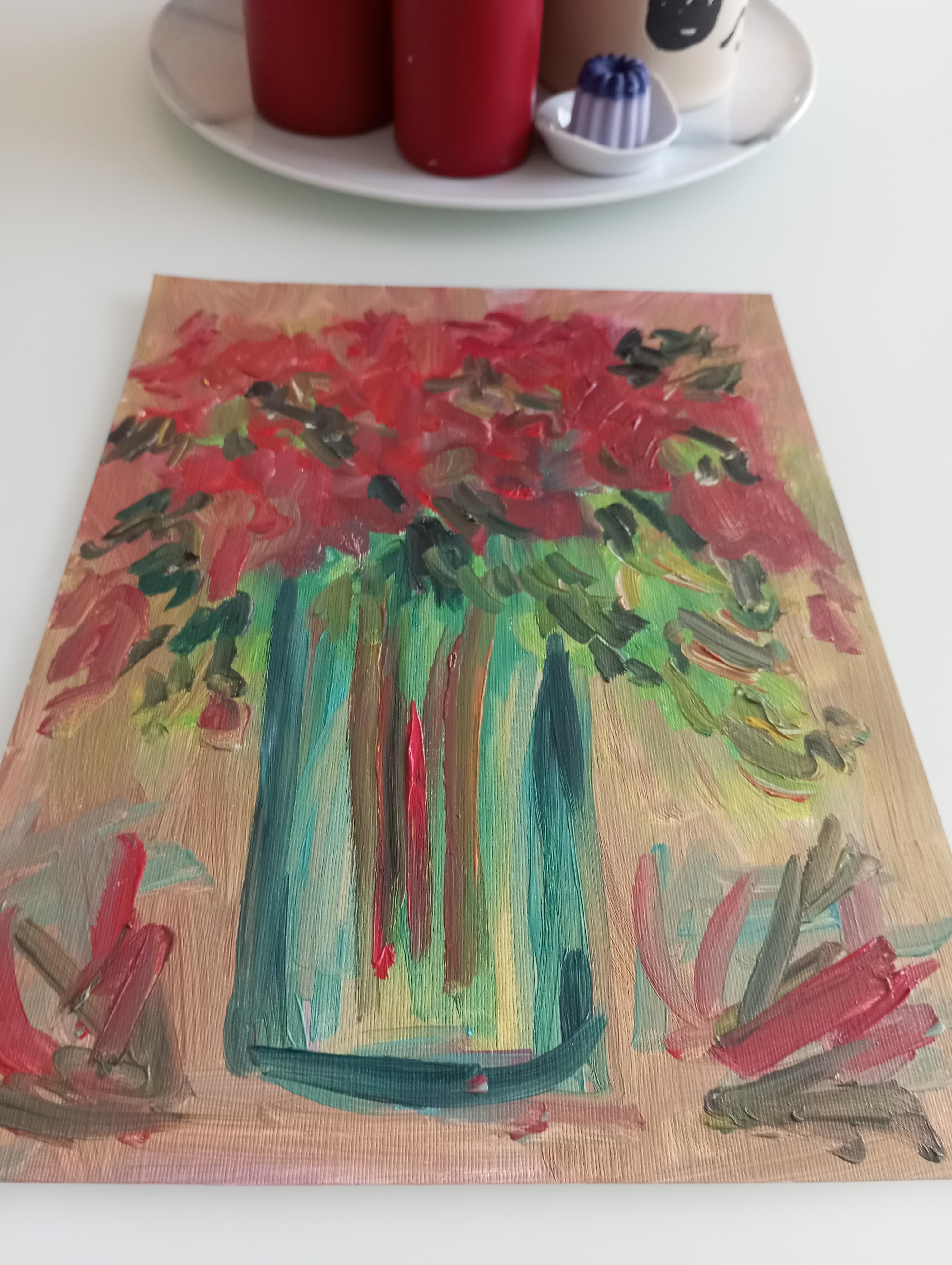 Hibisco floreciendo en un jarrón (arte floral contemporáneo al óleo) en venta 9