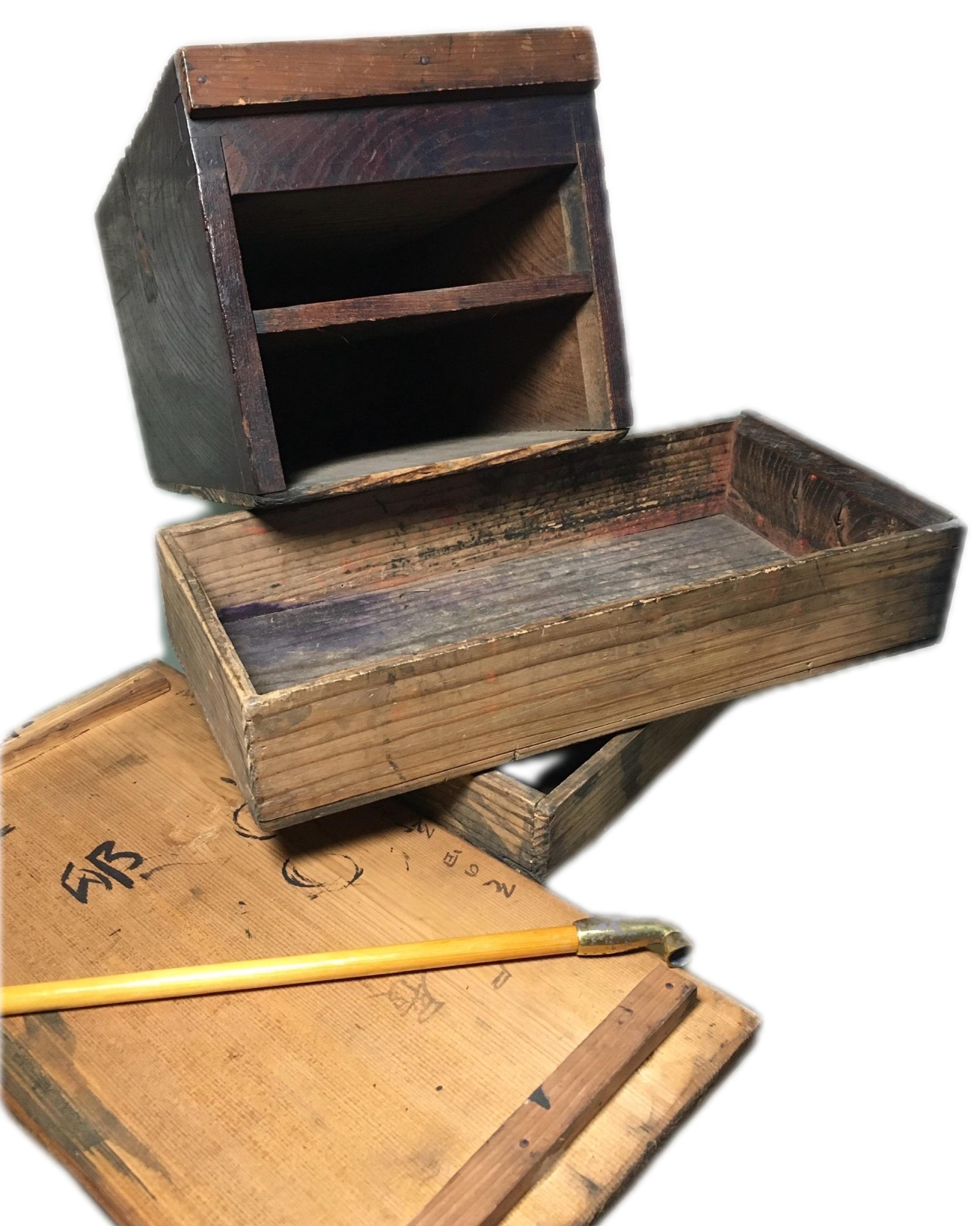 Japanese Tabako/Tool Box with Kiseru -wabi Sabi-Taisho Era-GSY Gallery Select For Sale 1