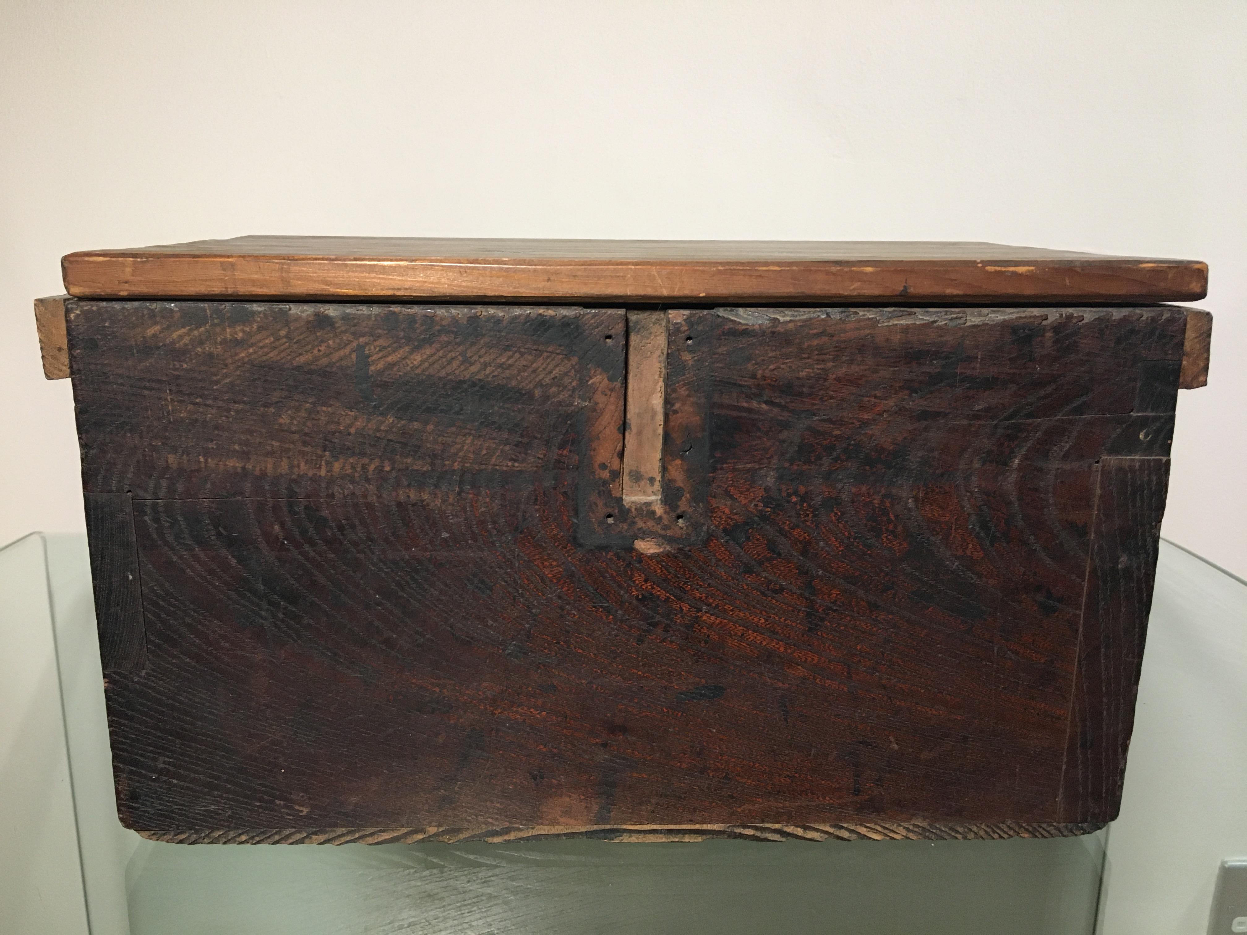 Japanese Tabako/Tool Box with Kiseru -wabi Sabi-Taisho Era-GSY Gallery Select For Sale 8