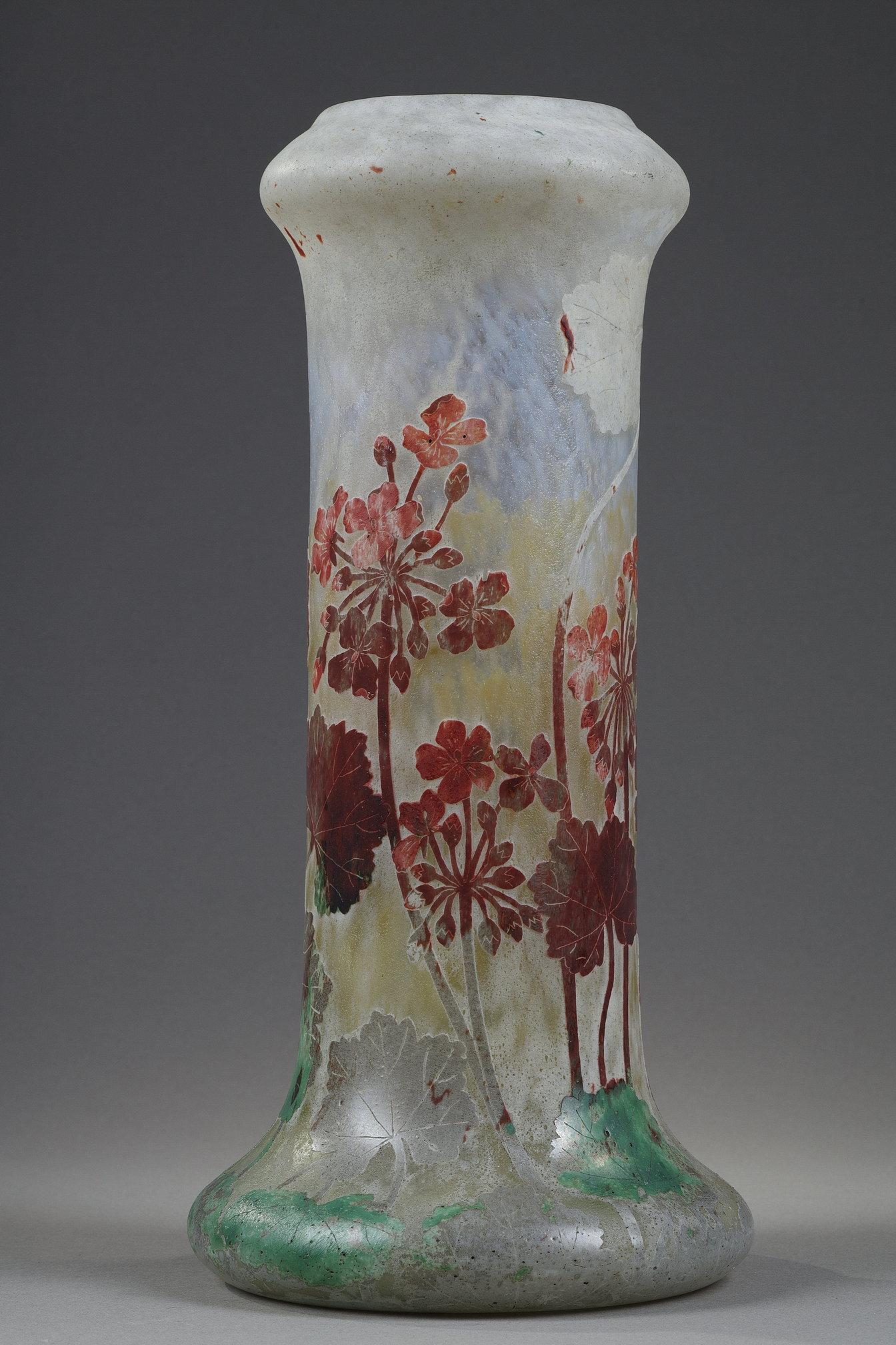 Vase with Pelargoniums - Art by Daum