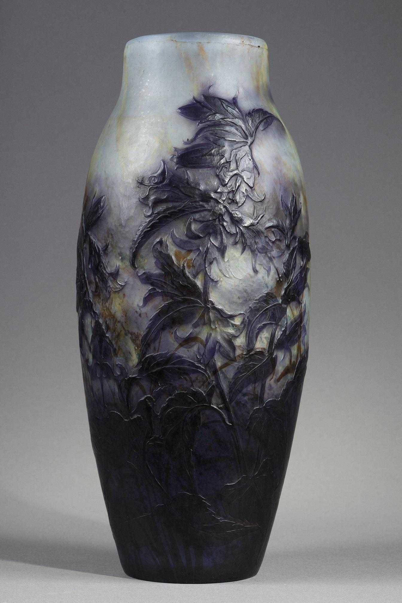 "Vase "fleurs de clocher - Art de Émile Gallé