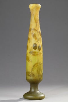 Vase avec olives