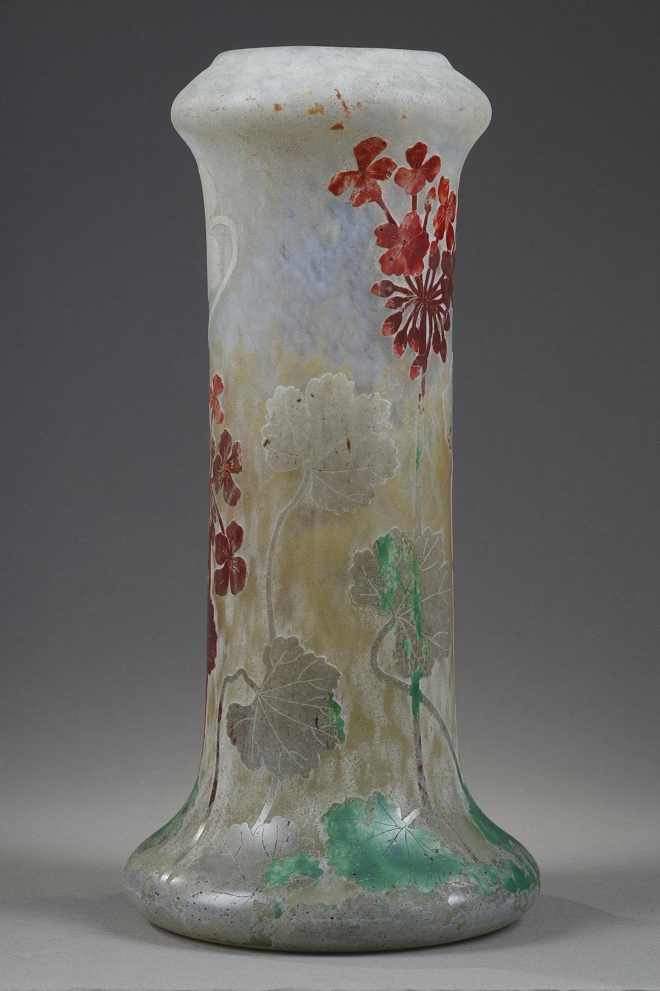 Vase with Pelargoniums For Sale 7