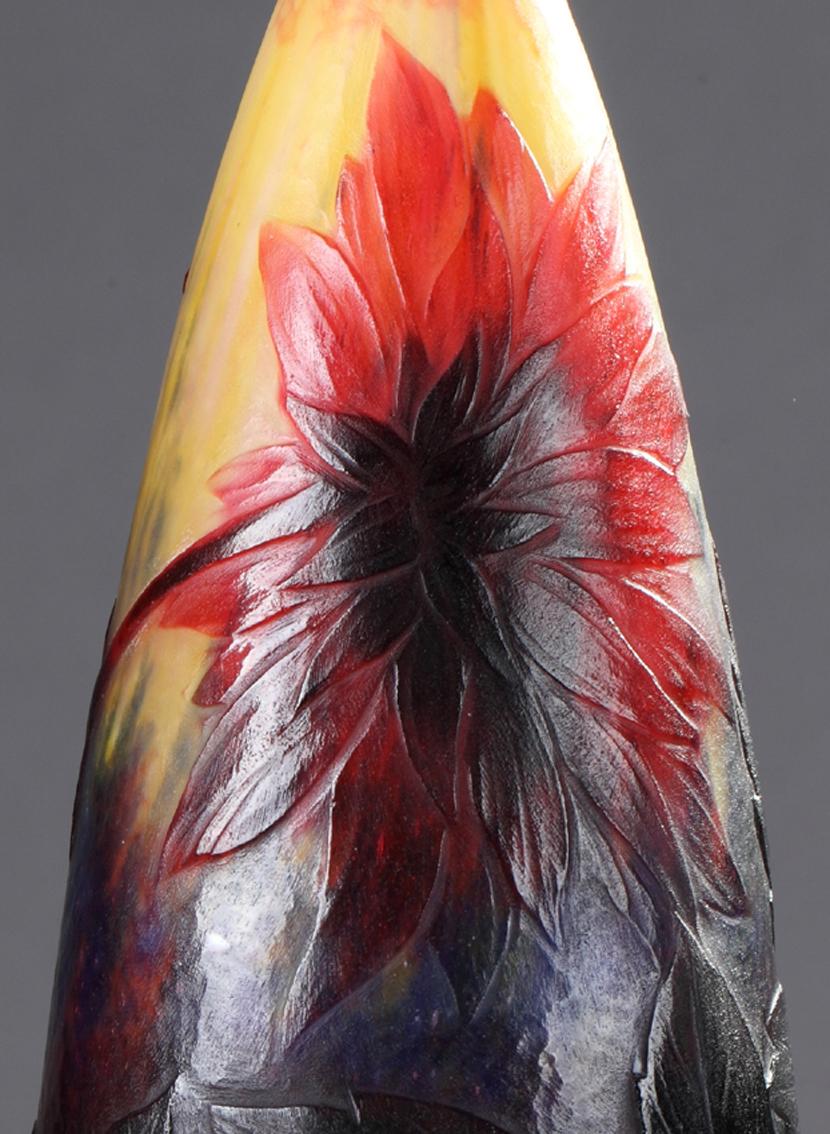 Vase with Dahlias For Sale 3