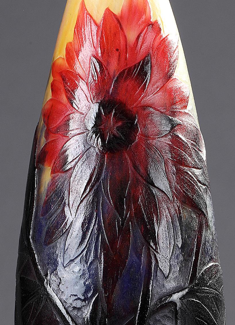 Vase with Dahlias For Sale 2