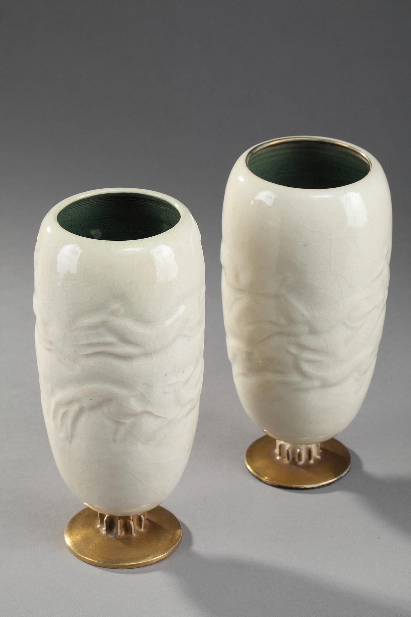 Pair of vases For Sale 4