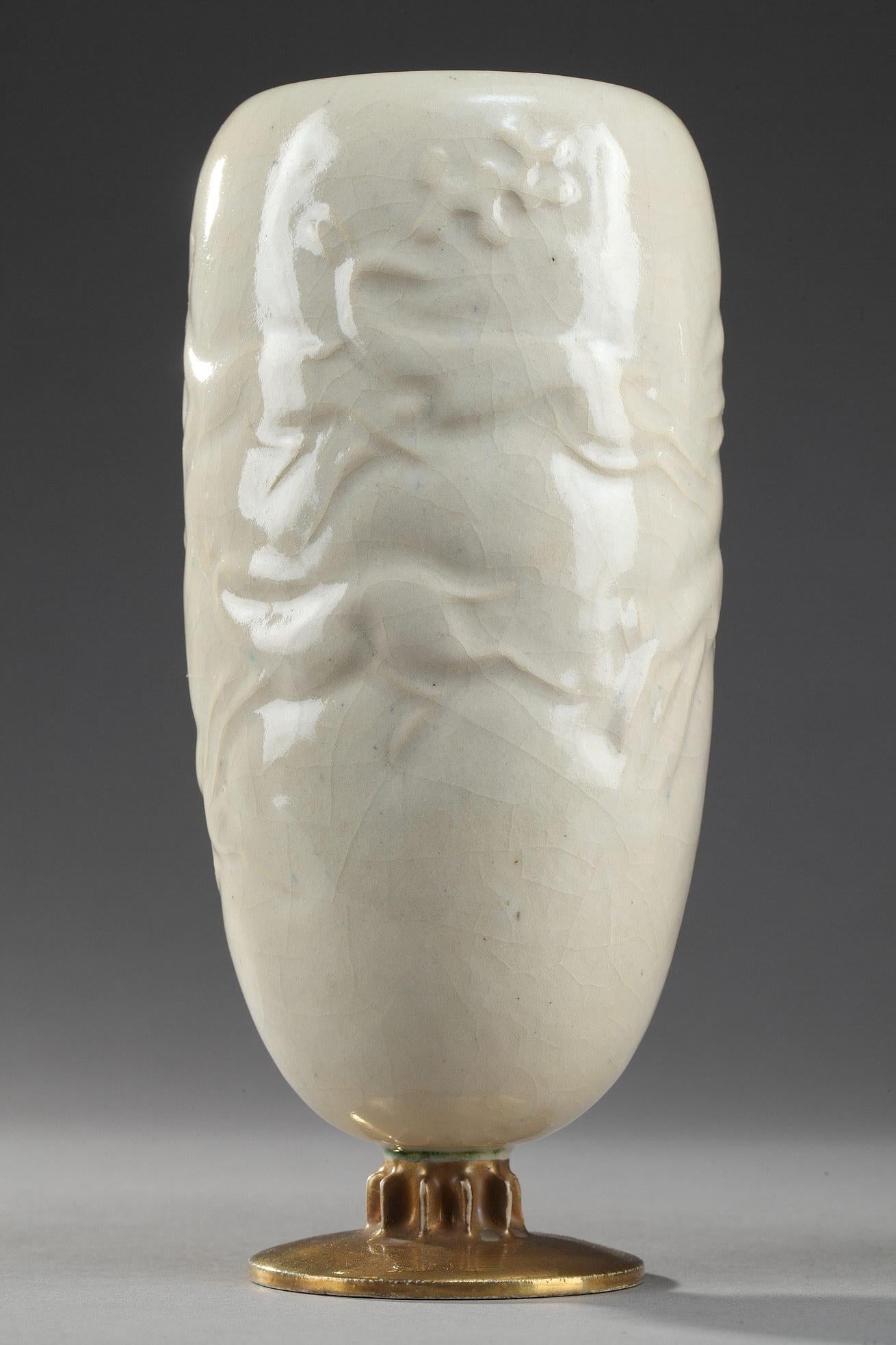 Pair of vases For Sale 1