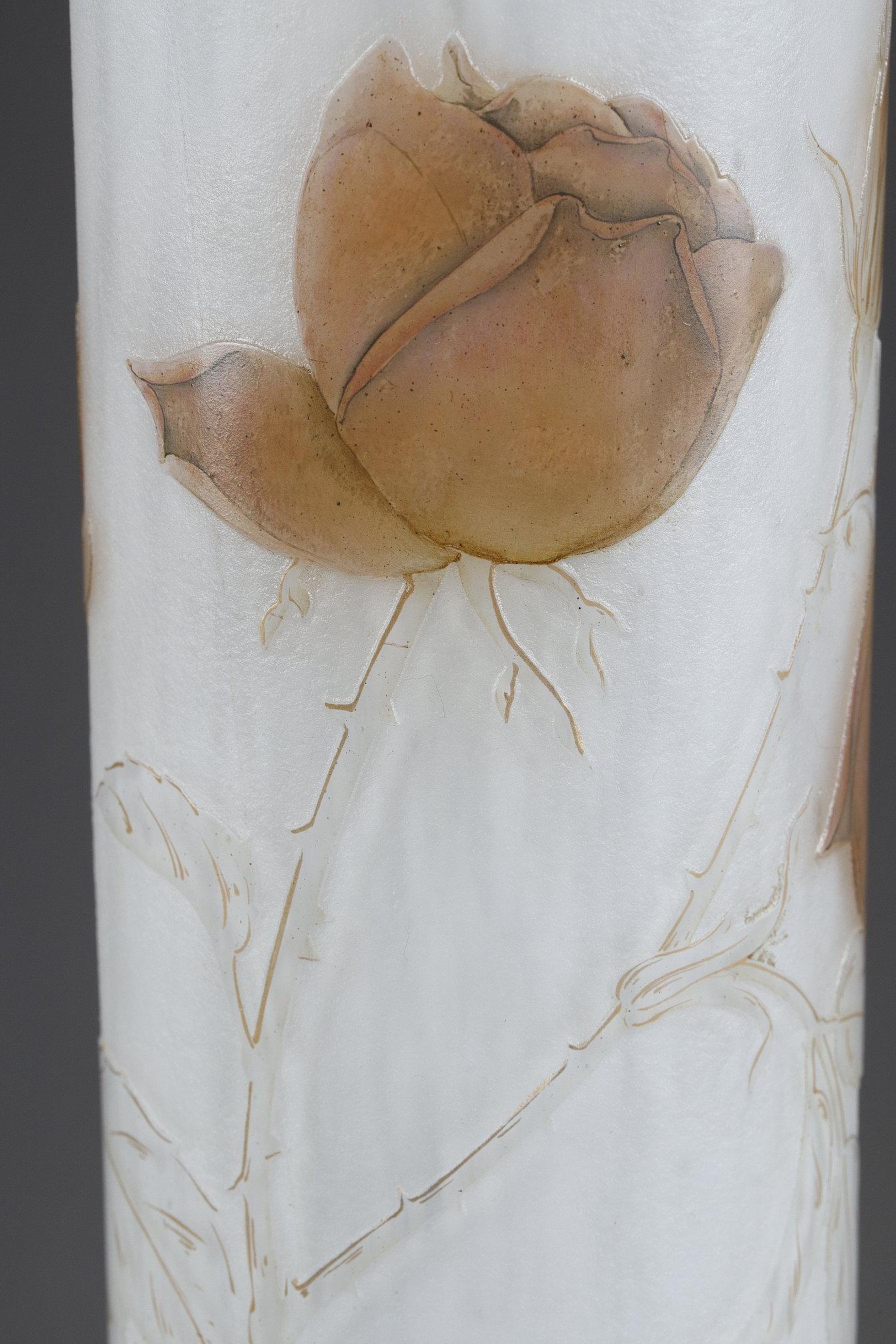 A tall bud vase with a butterfly For Sale 5