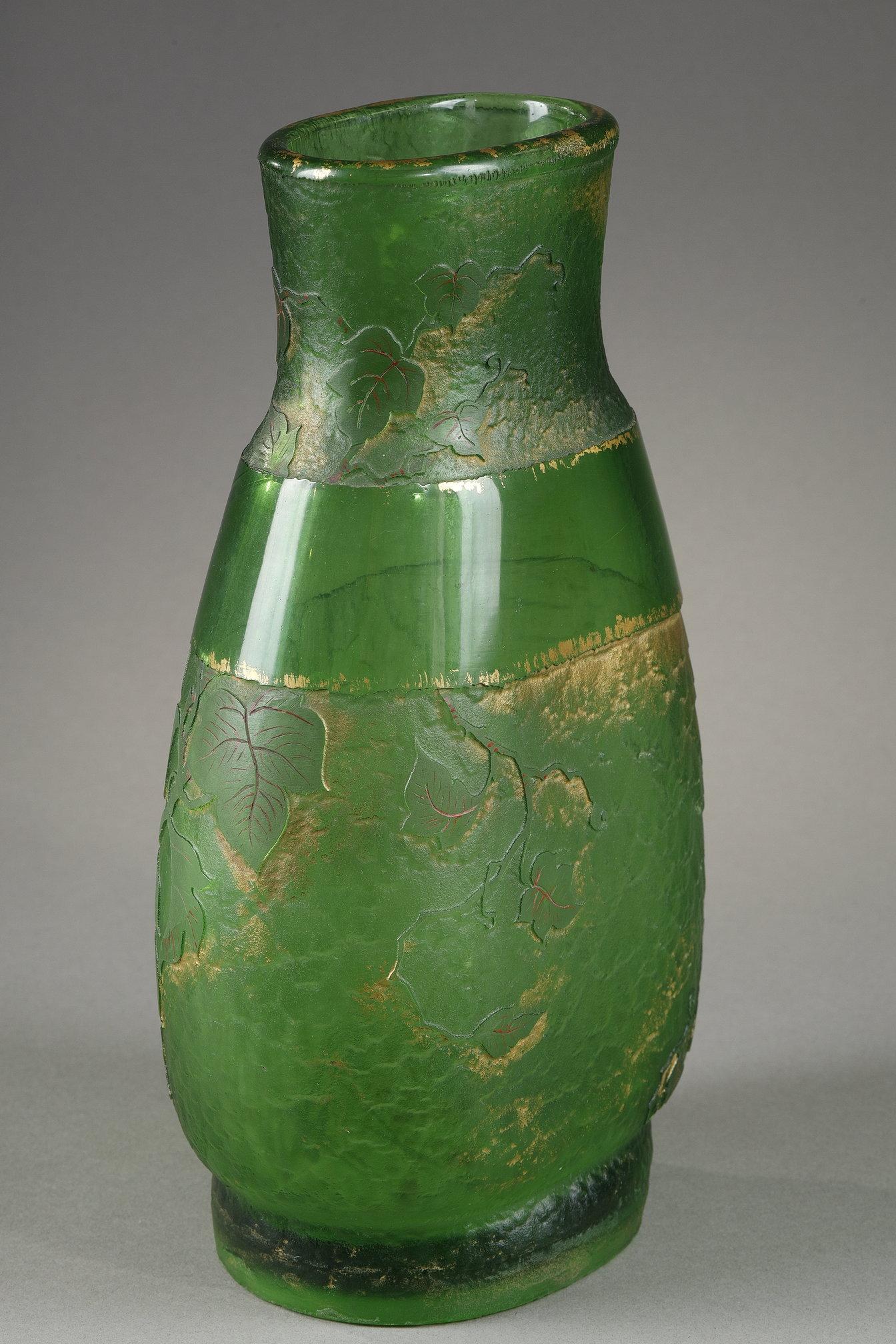 Ivy Vase - Art Nouveau Art by Ernest Léveillé