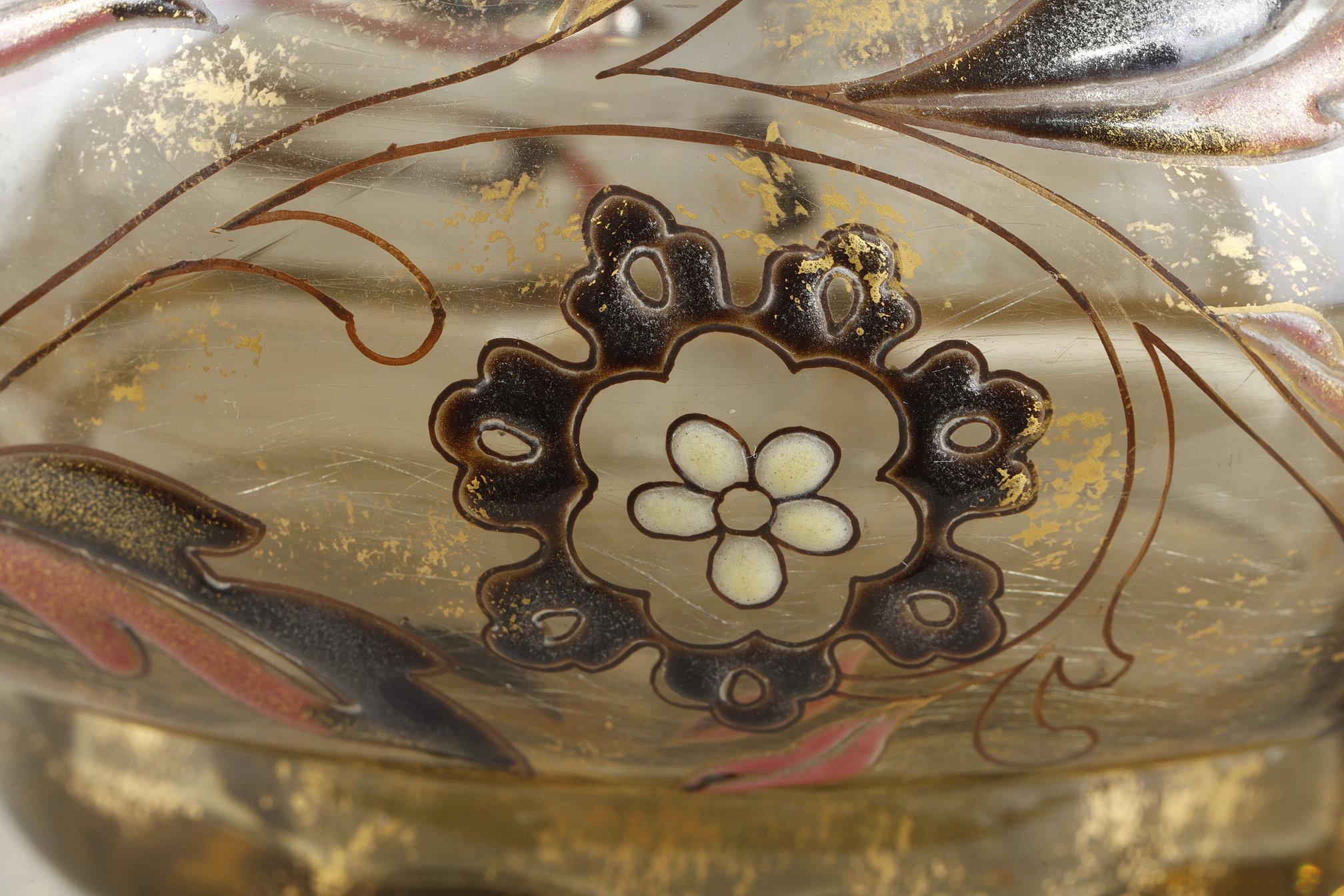 Flowery Cristallerie Vase For Sale 12