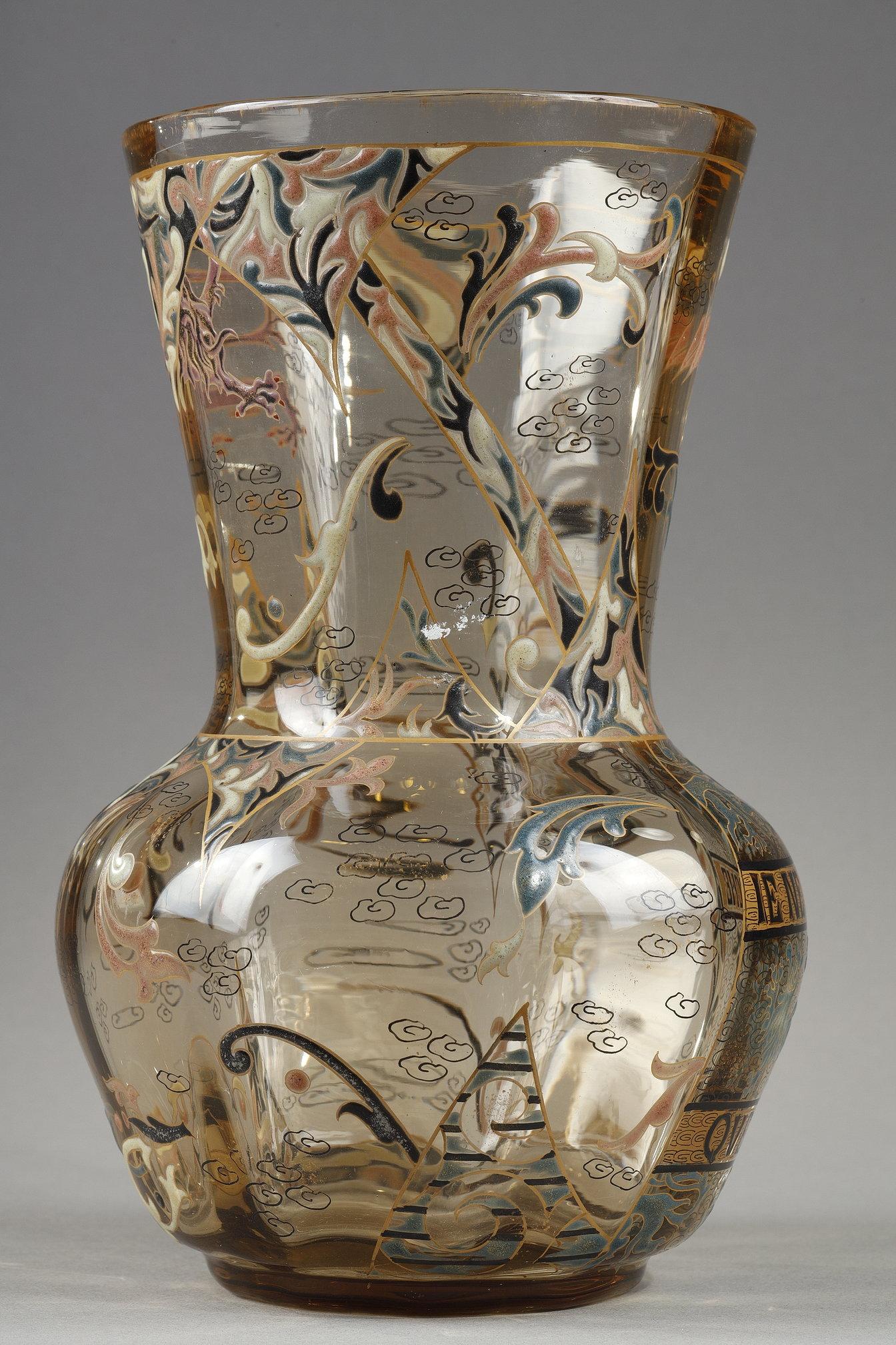 Vase en verre « Je ne cherche qu'une »
par Emile GALLE (1846-1904)

Vase appelé 