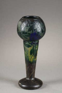 Vase mit Schlehen