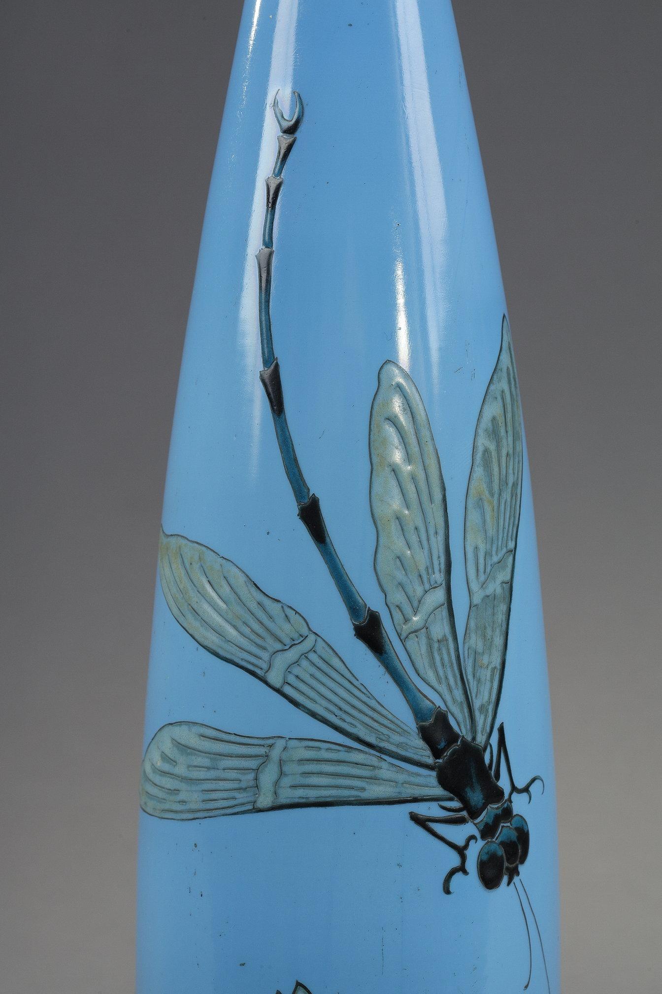 Vase mit Zwerglibelle (Art nouveau), Art, von Émile Gallé